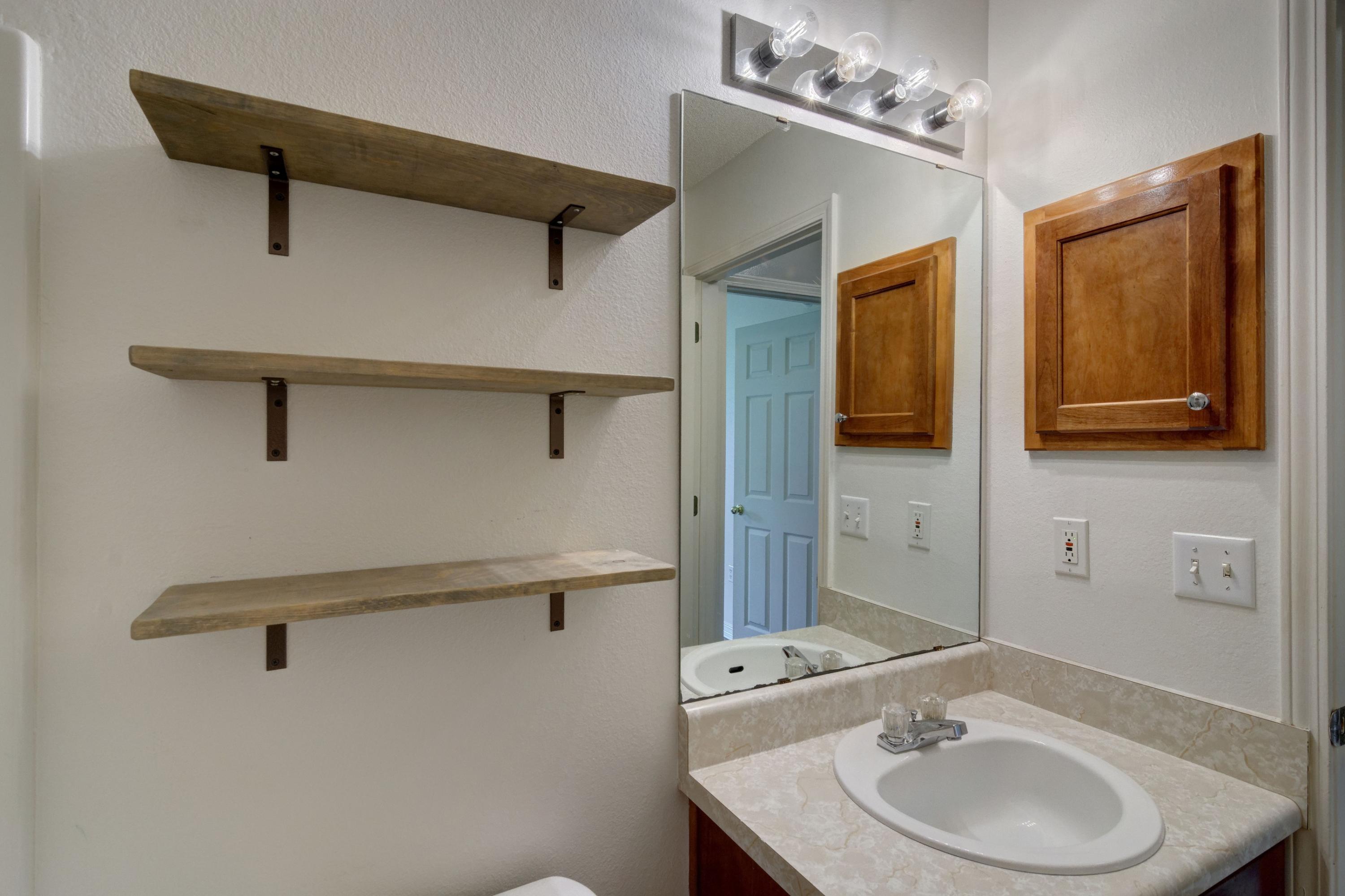 CREETWOODS - Residential