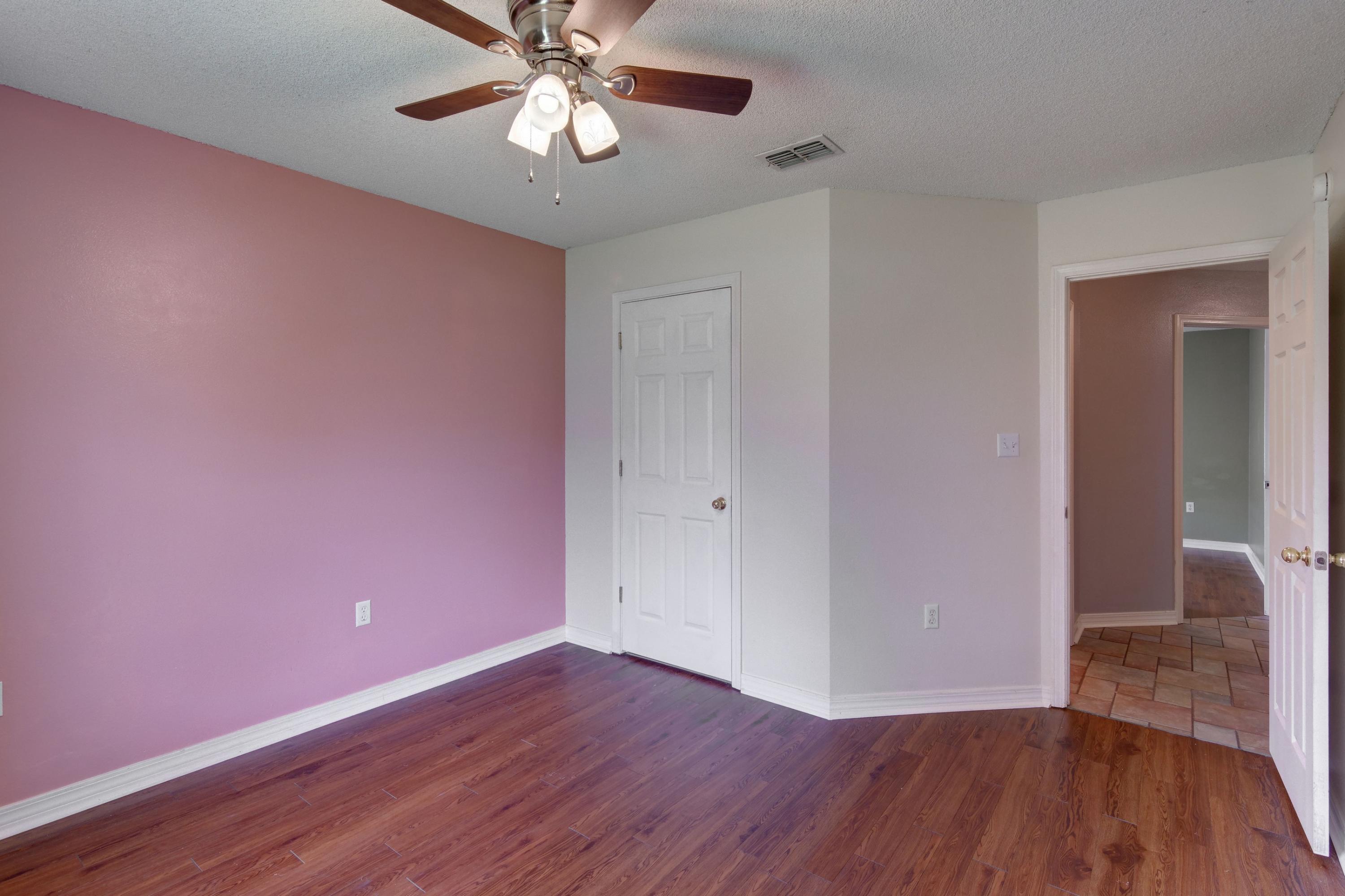 CREETWOODS - Residential