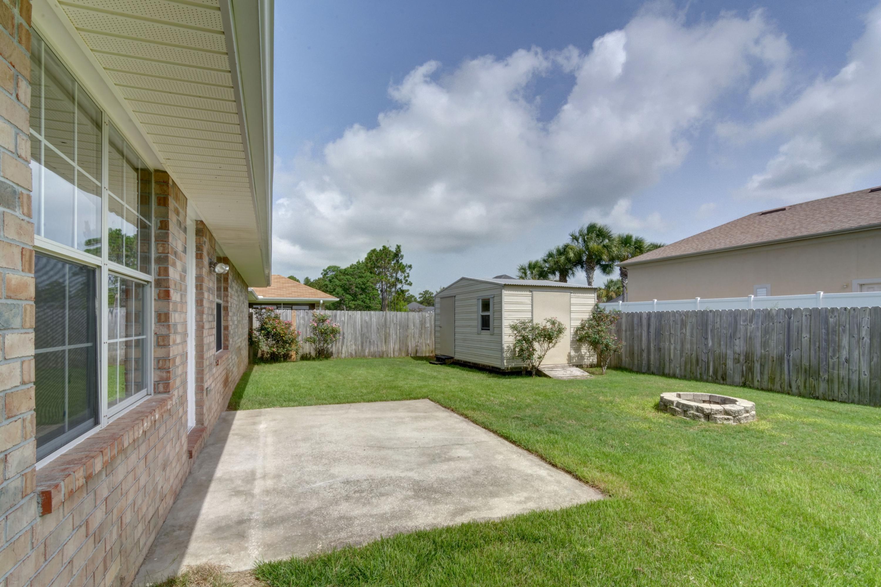 CREETWOODS - Residential