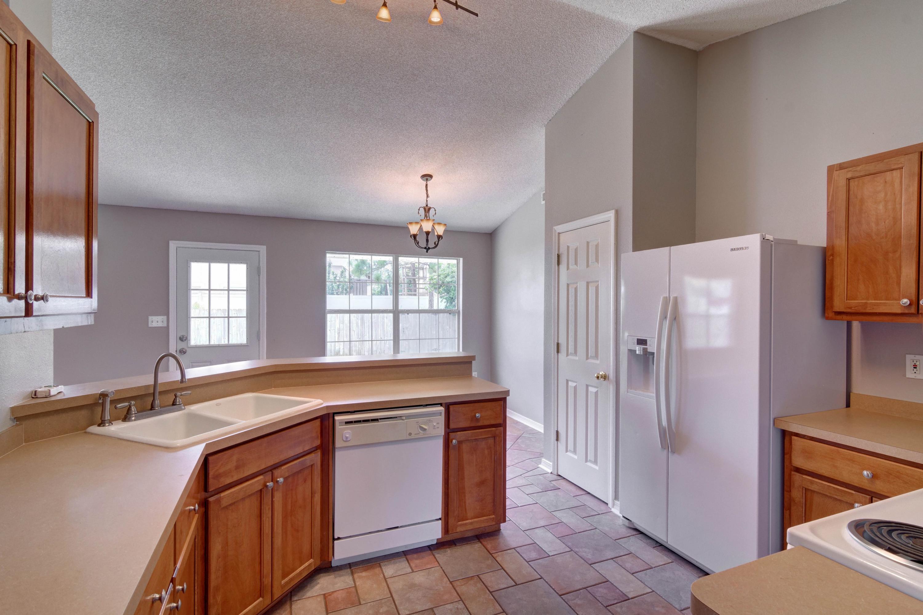 CREETWOODS - Residential