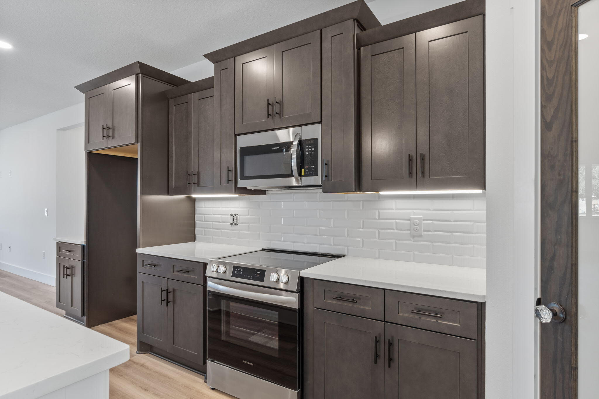 HOLLEY BY THE SEA - Residential