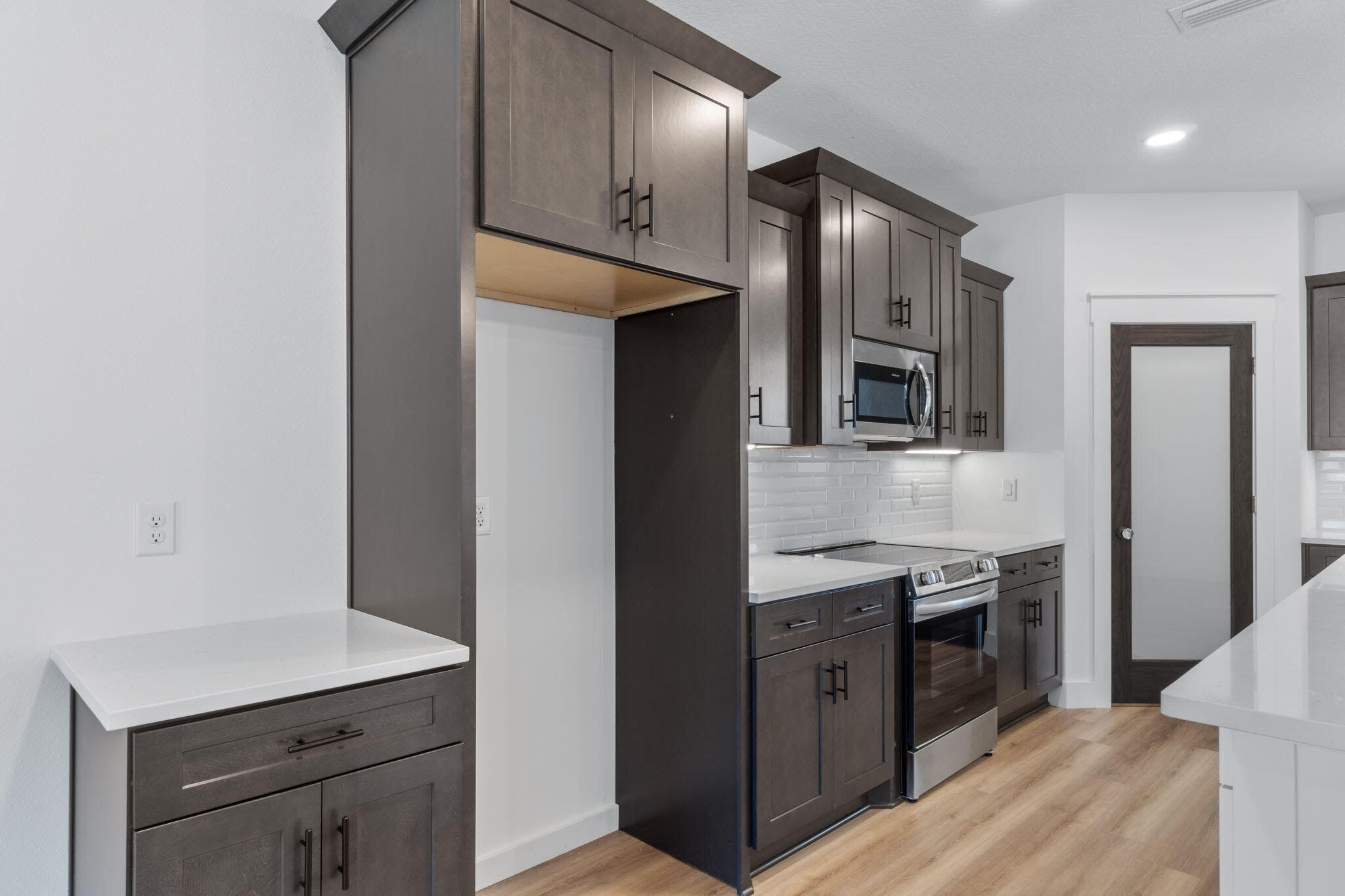 HOLLEY BY THE SEA - Residential