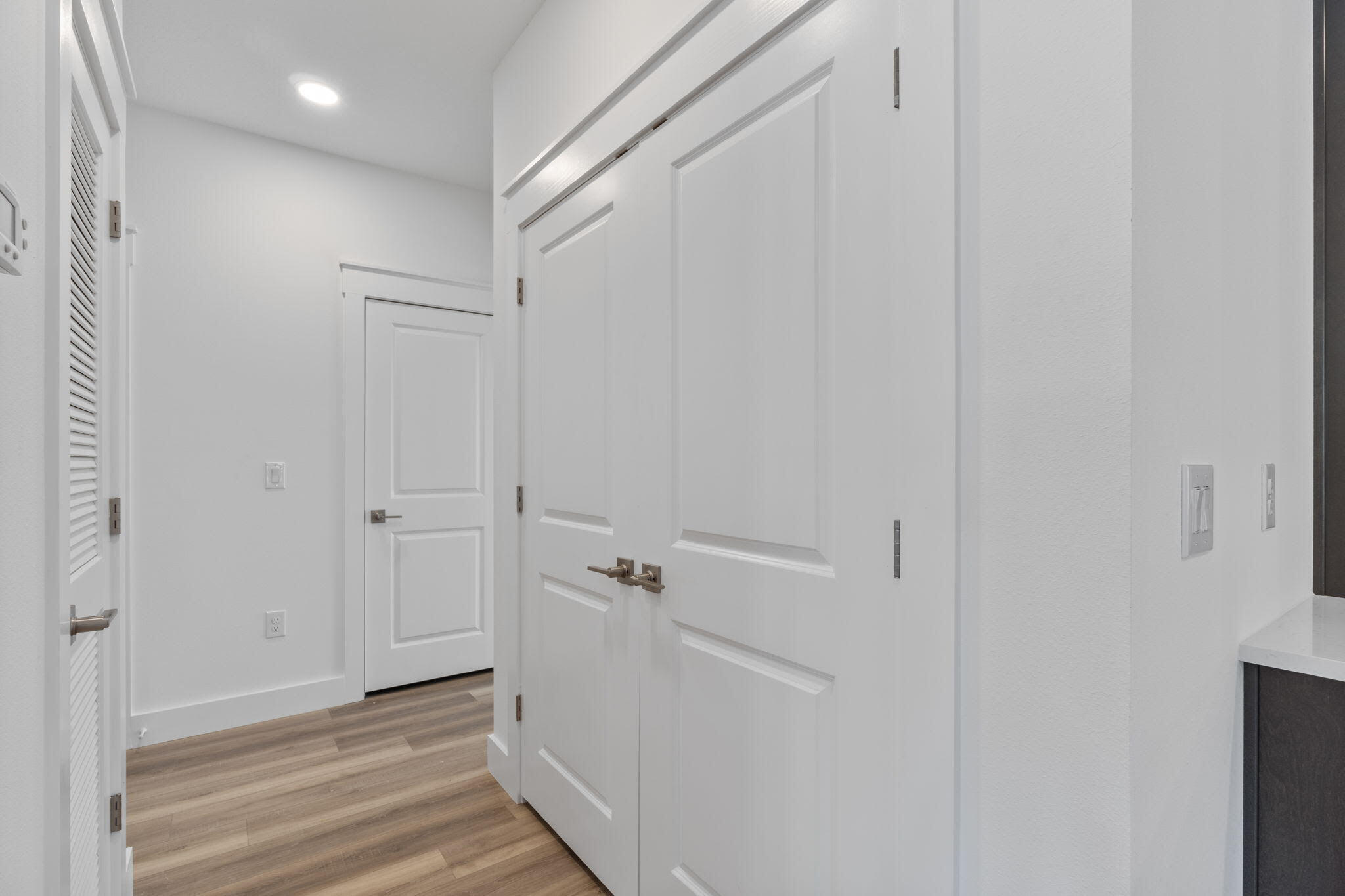 HOLLEY BY THE SEA - Residential