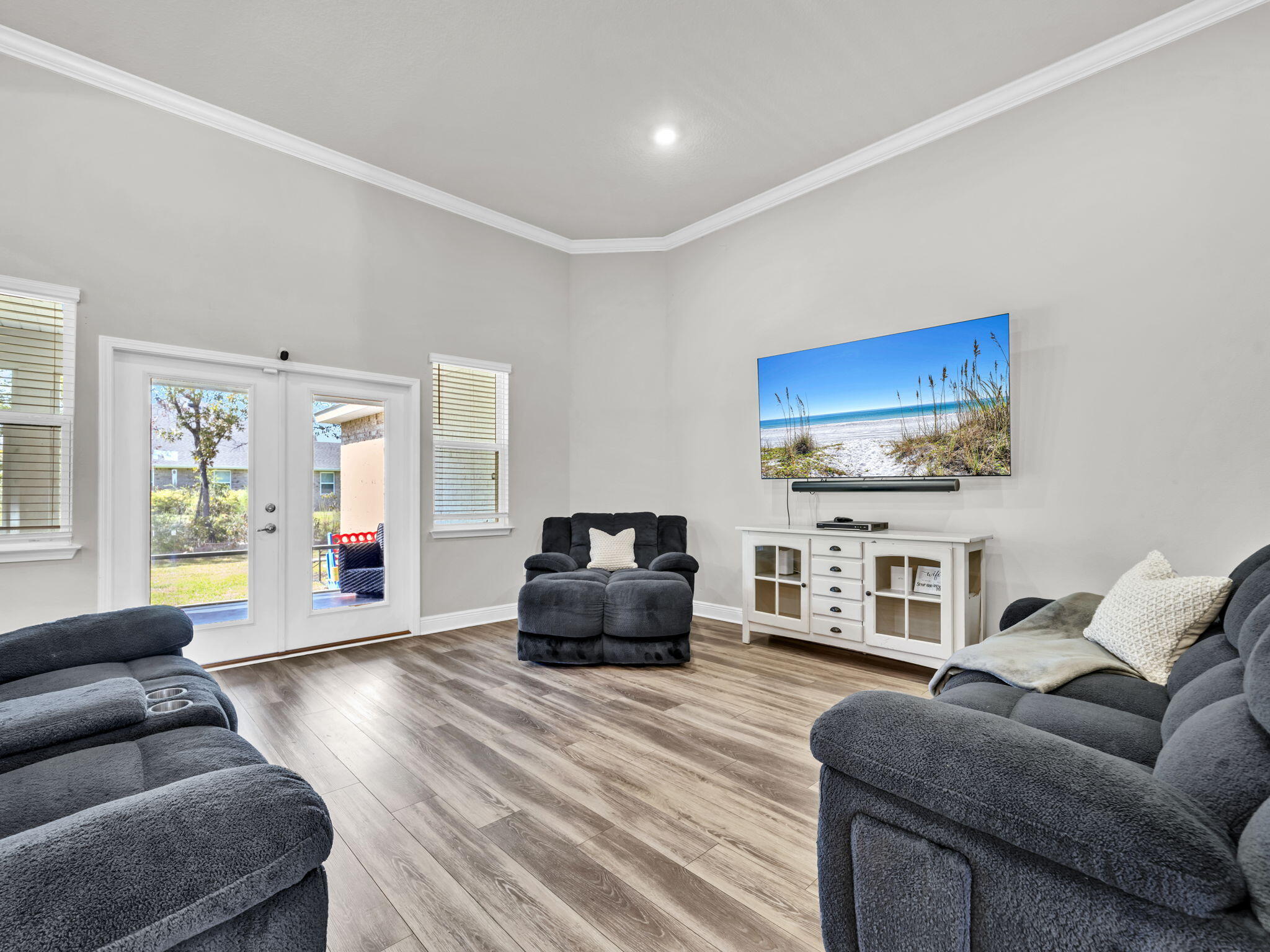 WINDSWEPT ESTATES - Residential