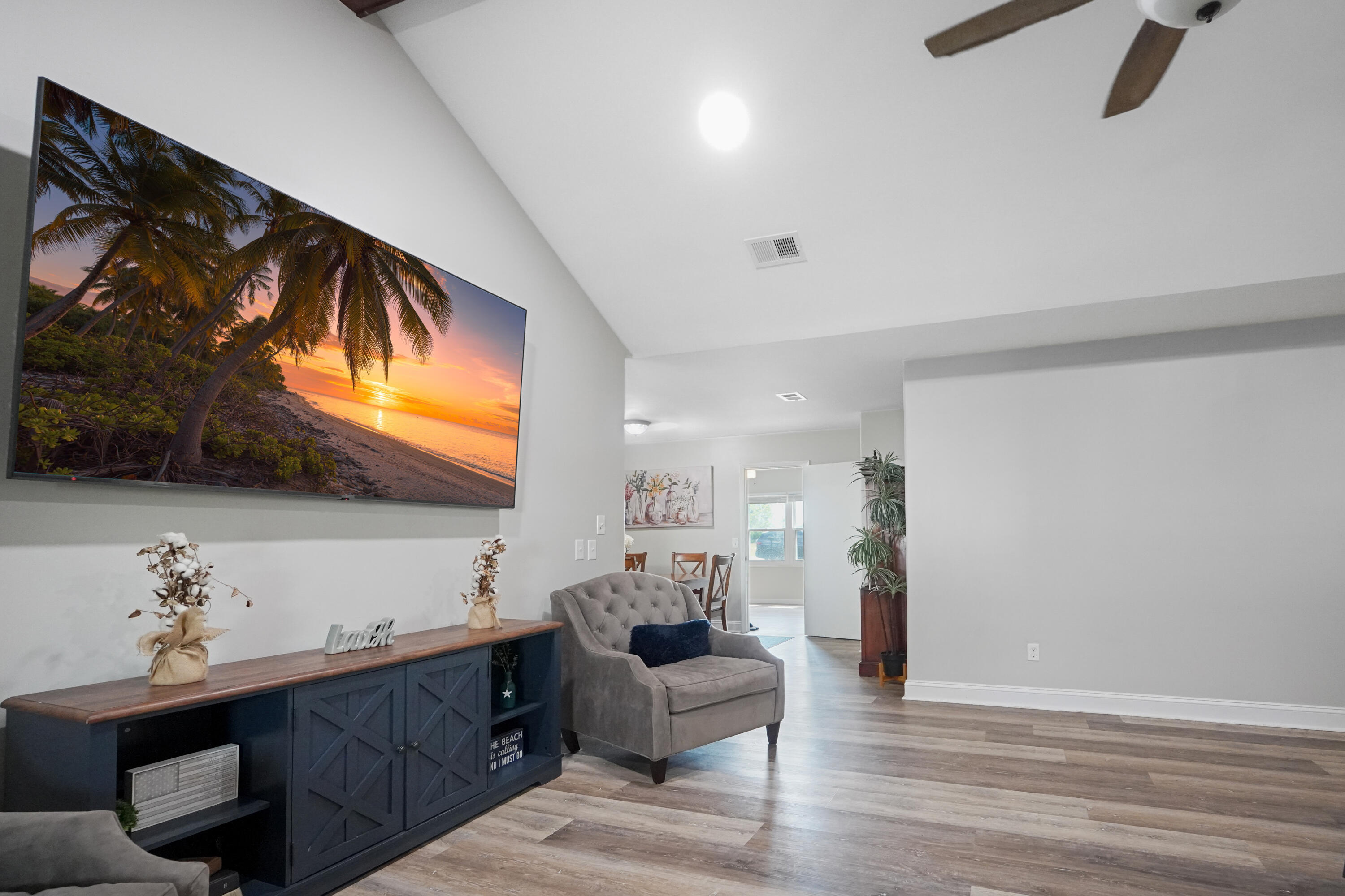 Bay County North / Dear Point East Bay - Residential
