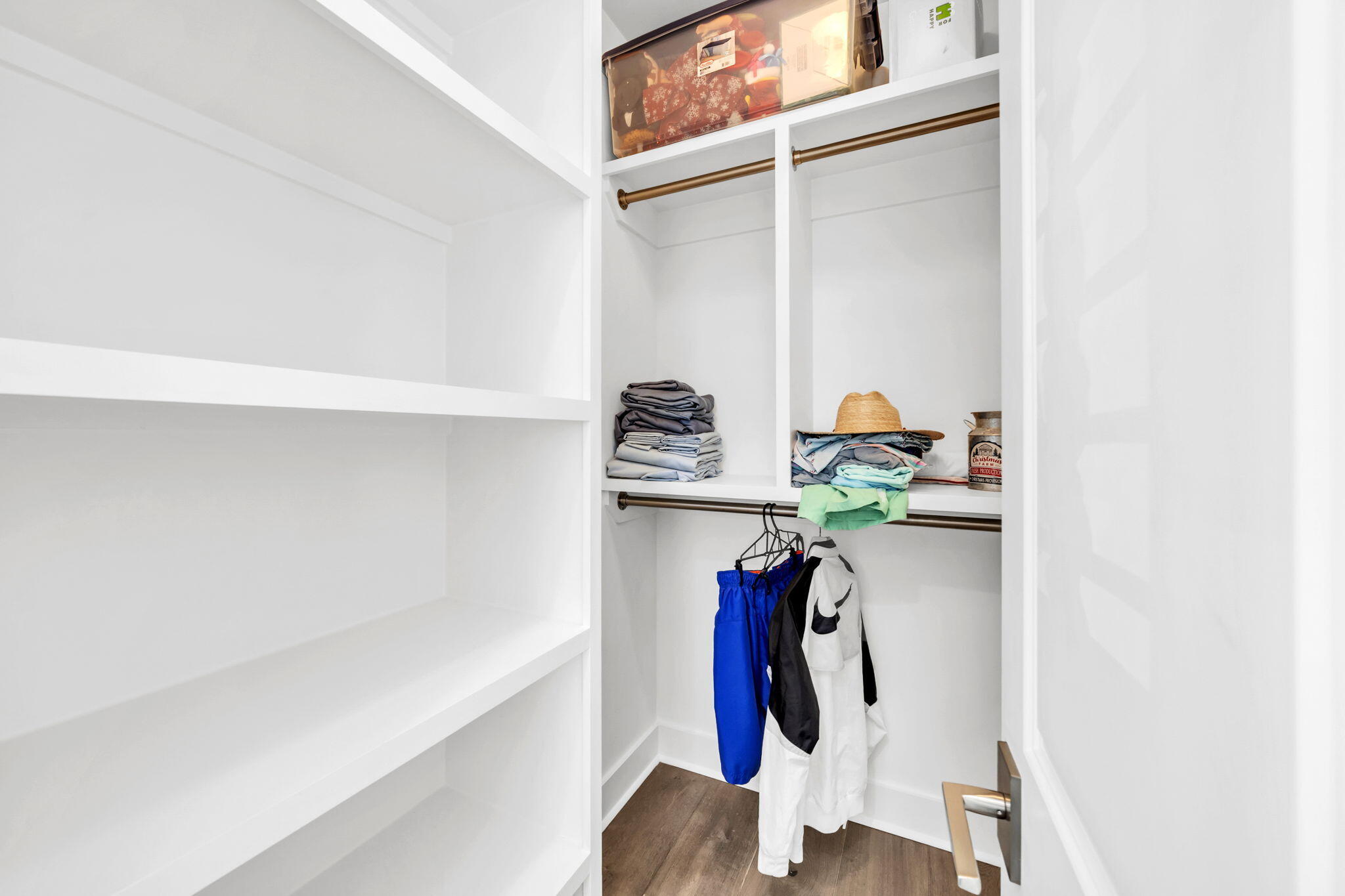 FRANGISTA BEACH 2ND ADDN - Residential