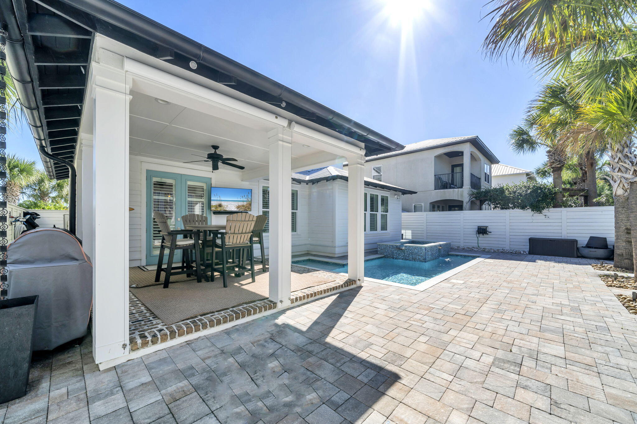 FRANGISTA BEACH 2ND ADDN - Residential