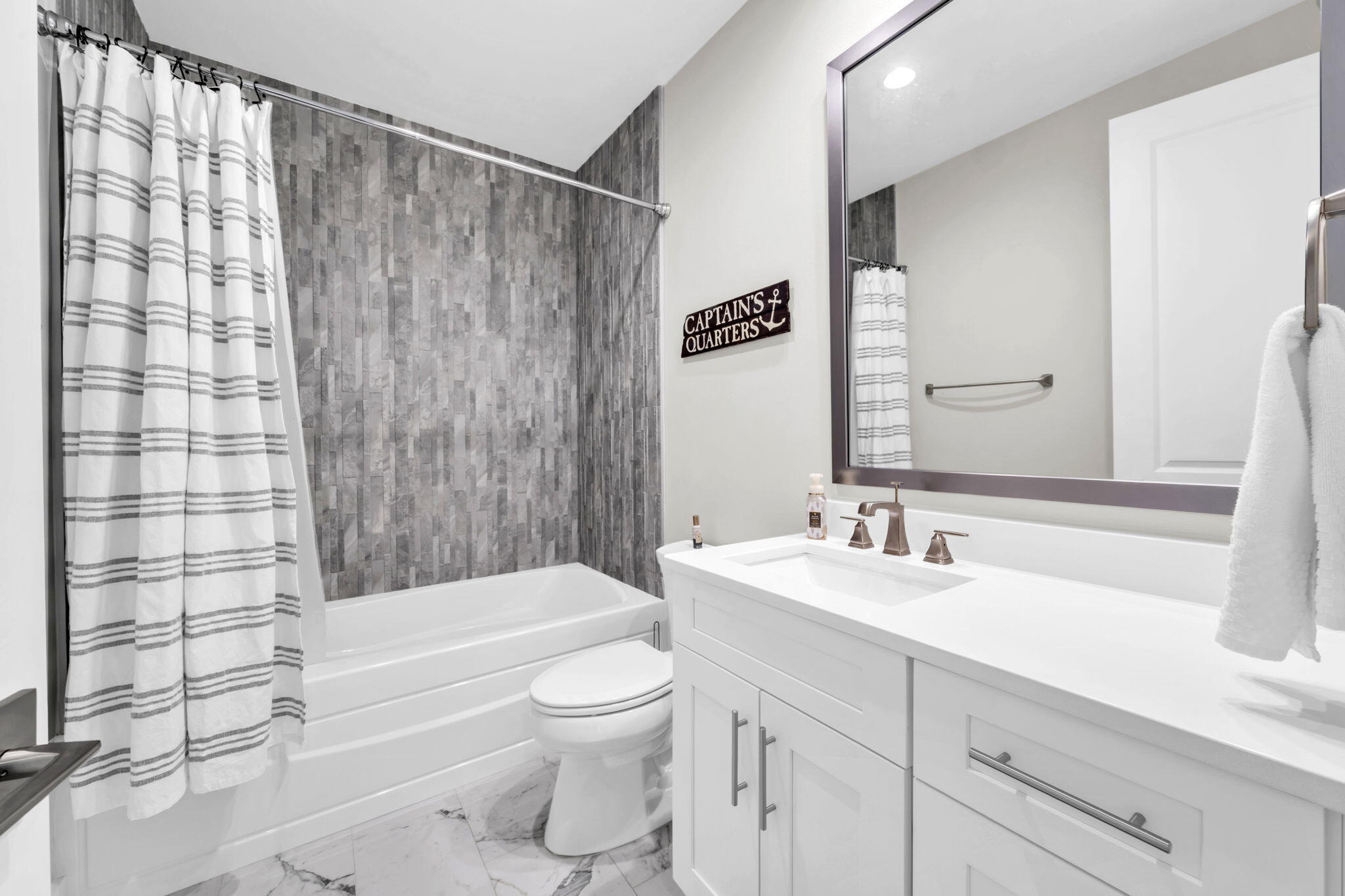 FRANGISTA BEACH 2ND ADDN - Residential