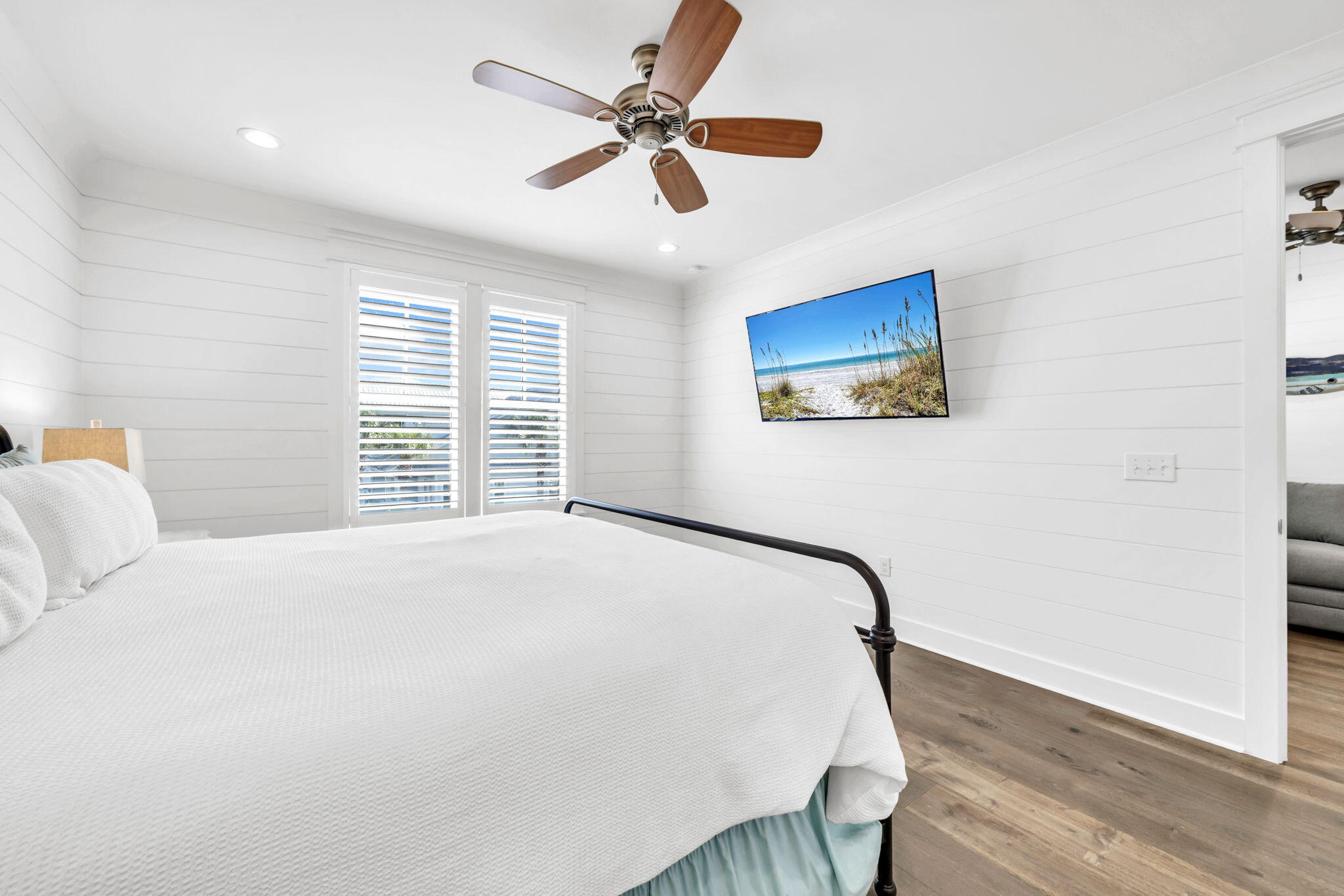 FRANGISTA BEACH 2ND ADDN - Residential