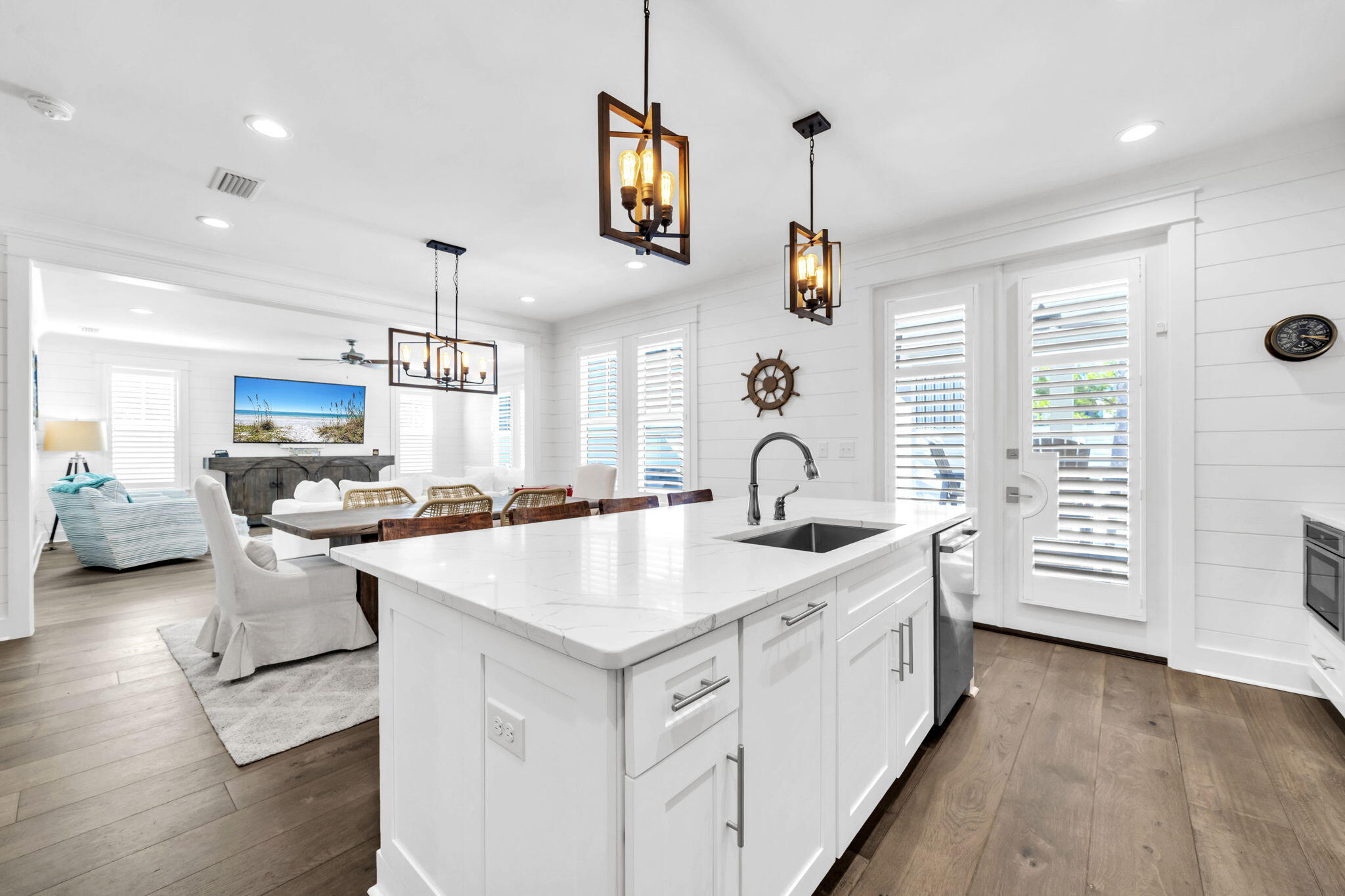 FRANGISTA BEACH 2ND ADDN - Residential