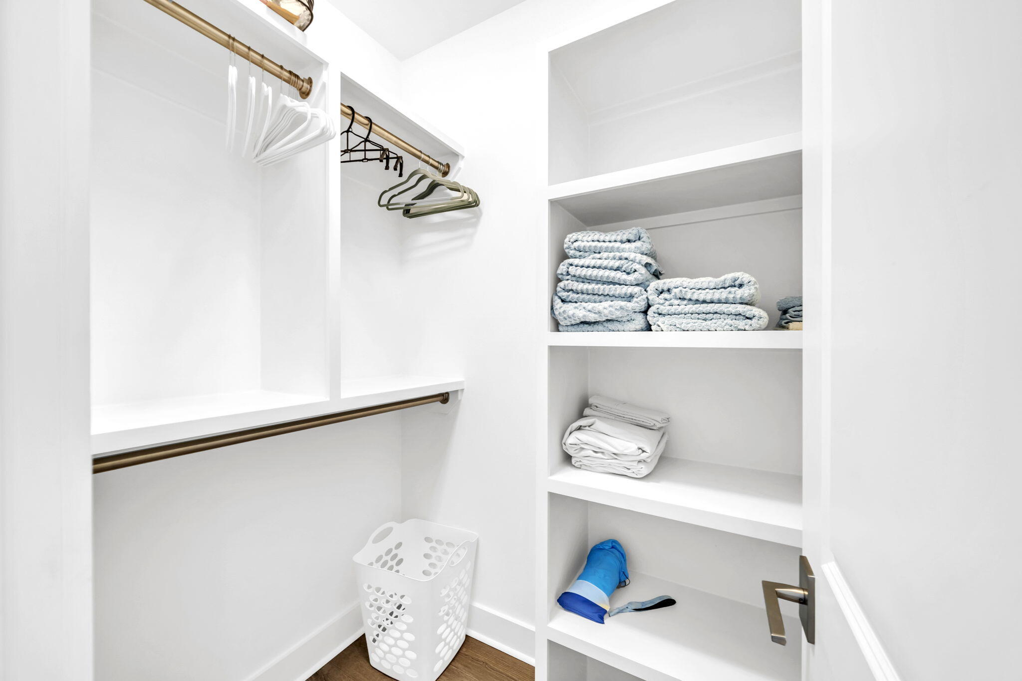 FRANGISTA BEACH 2ND ADDN - Residential