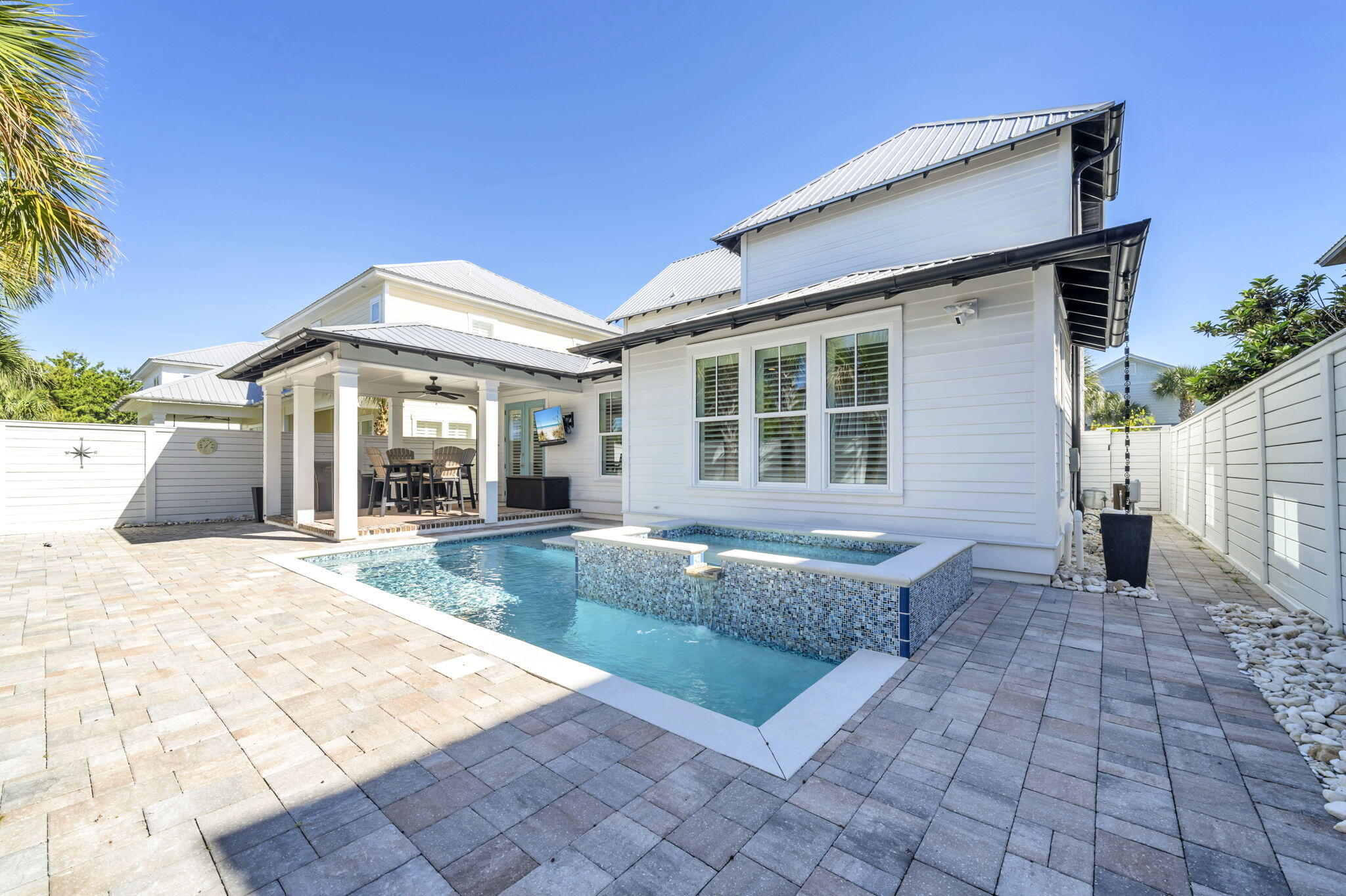 FRANGISTA BEACH 2ND ADDN - Residential