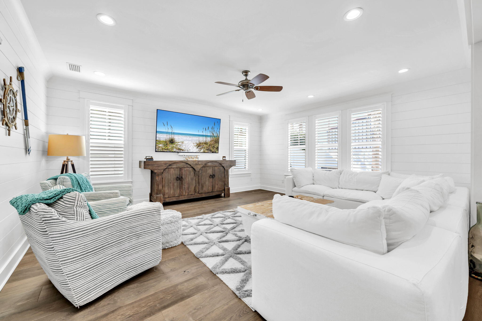 FRANGISTA BEACH 2ND ADDN - Residential