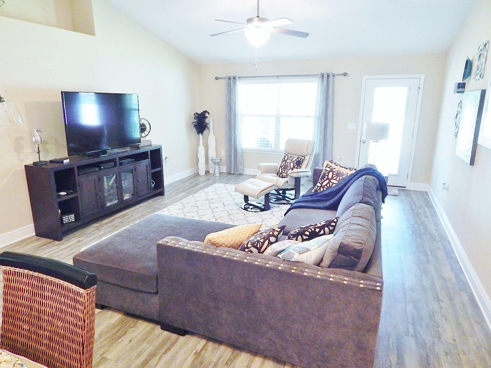 HOLLEY BY THE SEA - Residential