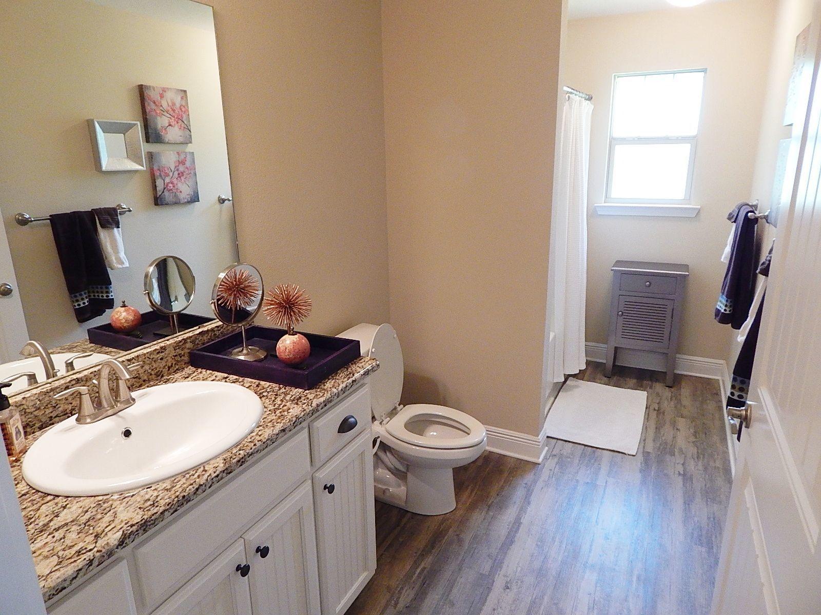 HOLLEY BY THE SEA - Residential