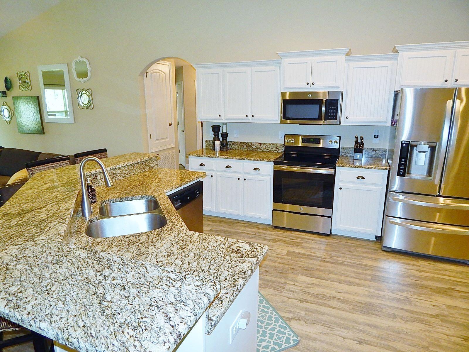 HOLLEY BY THE SEA - Residential