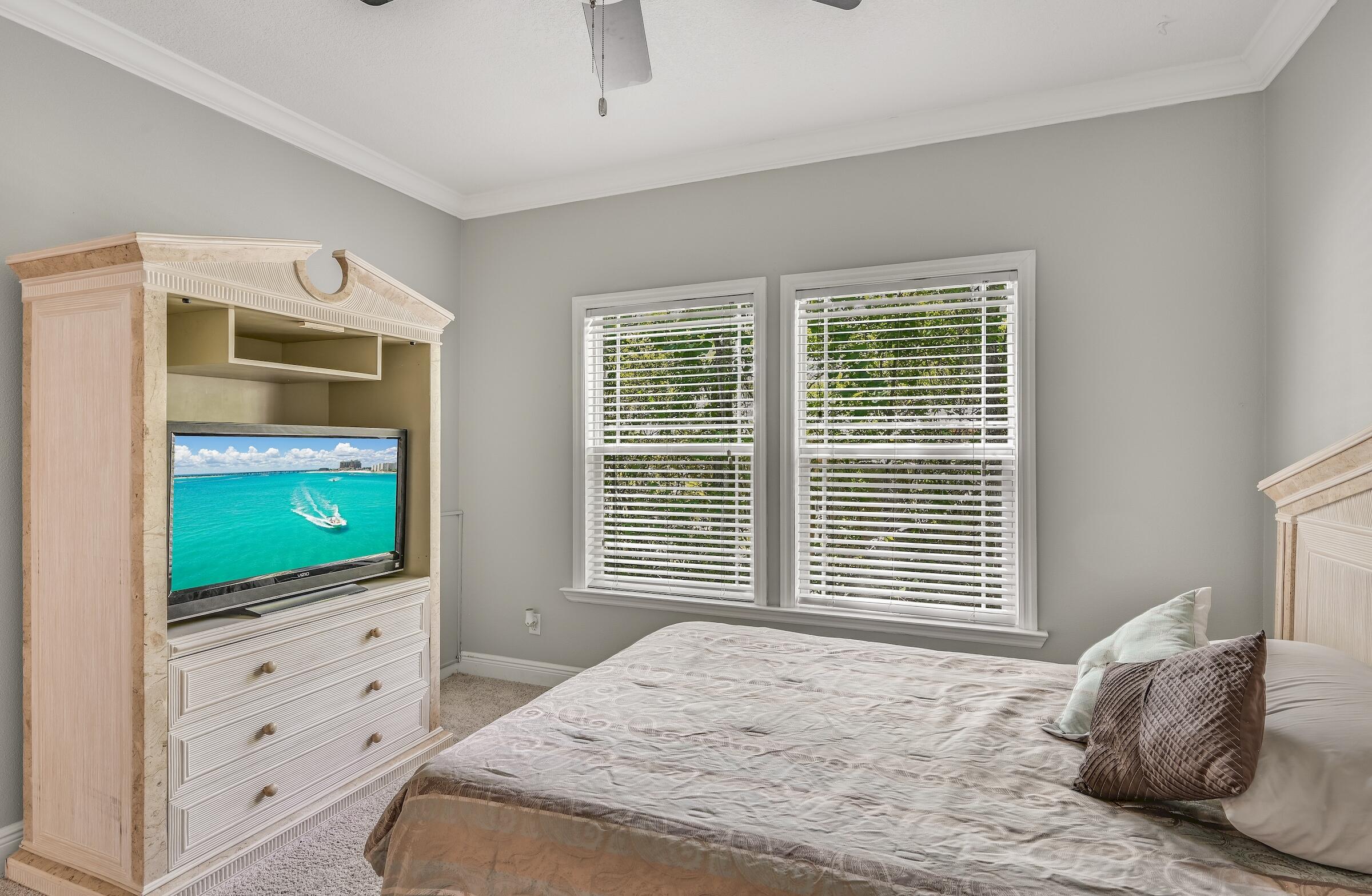 FOREST SHORES MALLETT UNREC - Residential