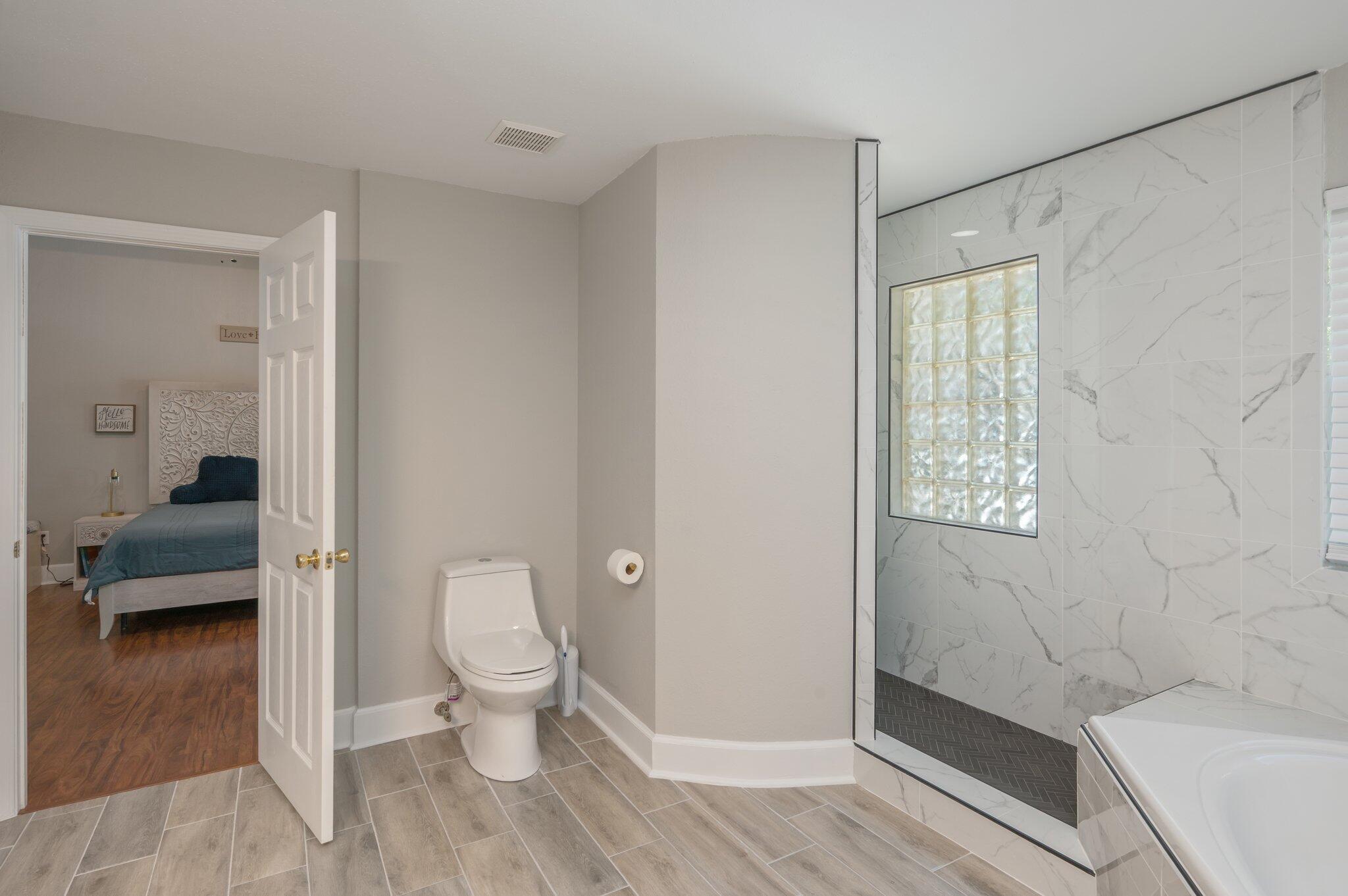 SHOAL LANDING EAST - Residential