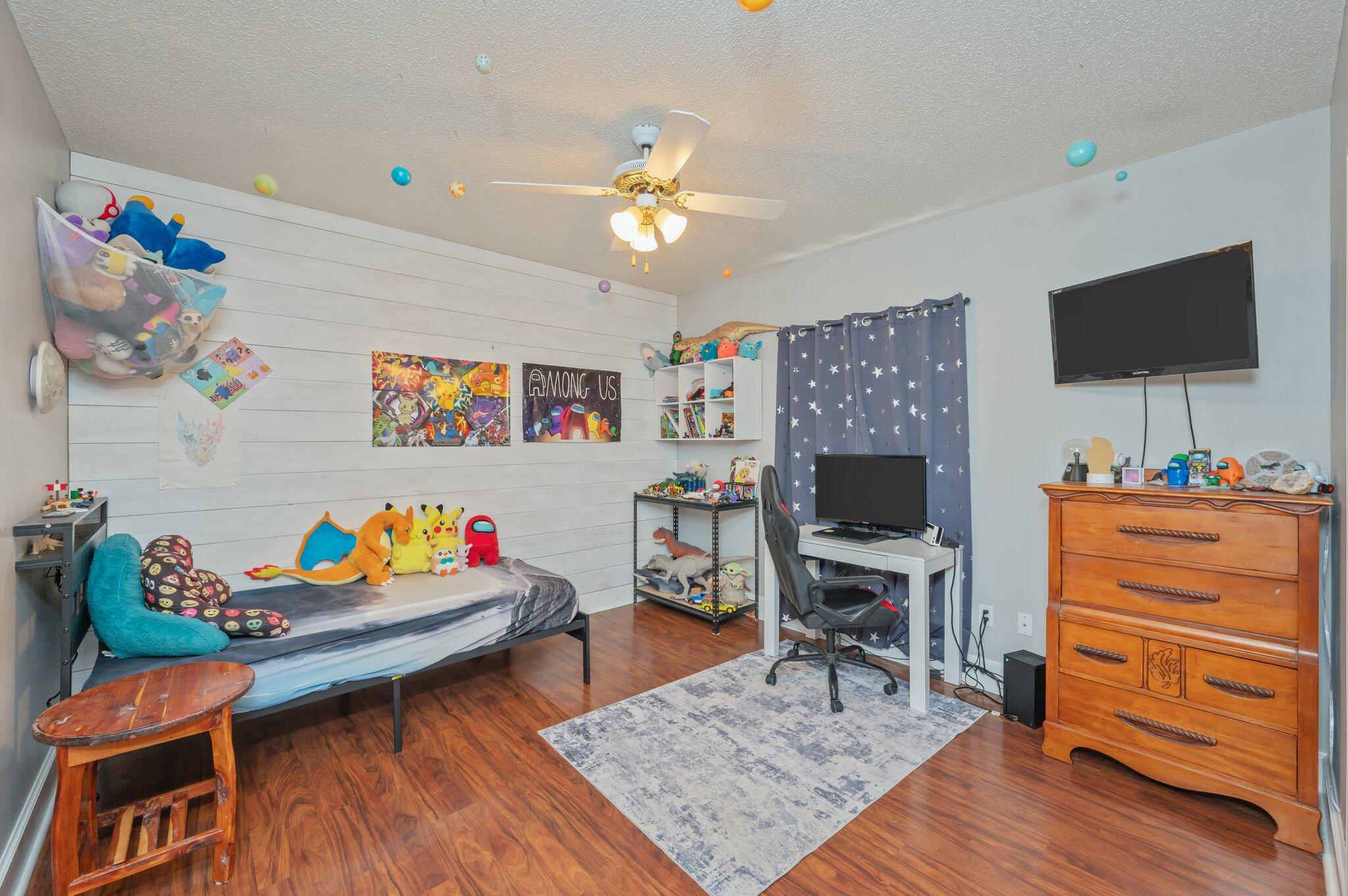 SHOAL LANDING EAST - Residential