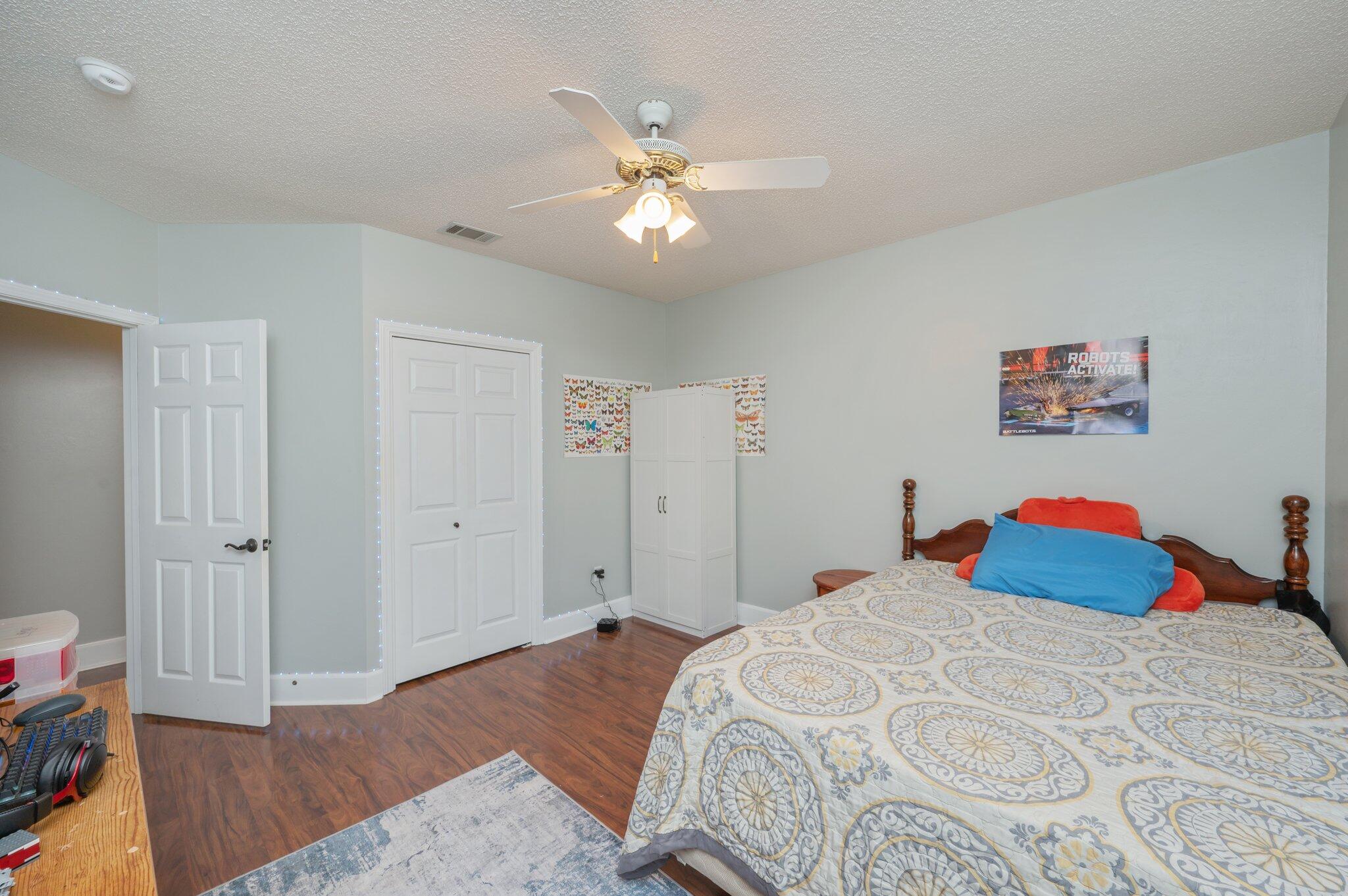 SHOAL LANDING EAST - Residential