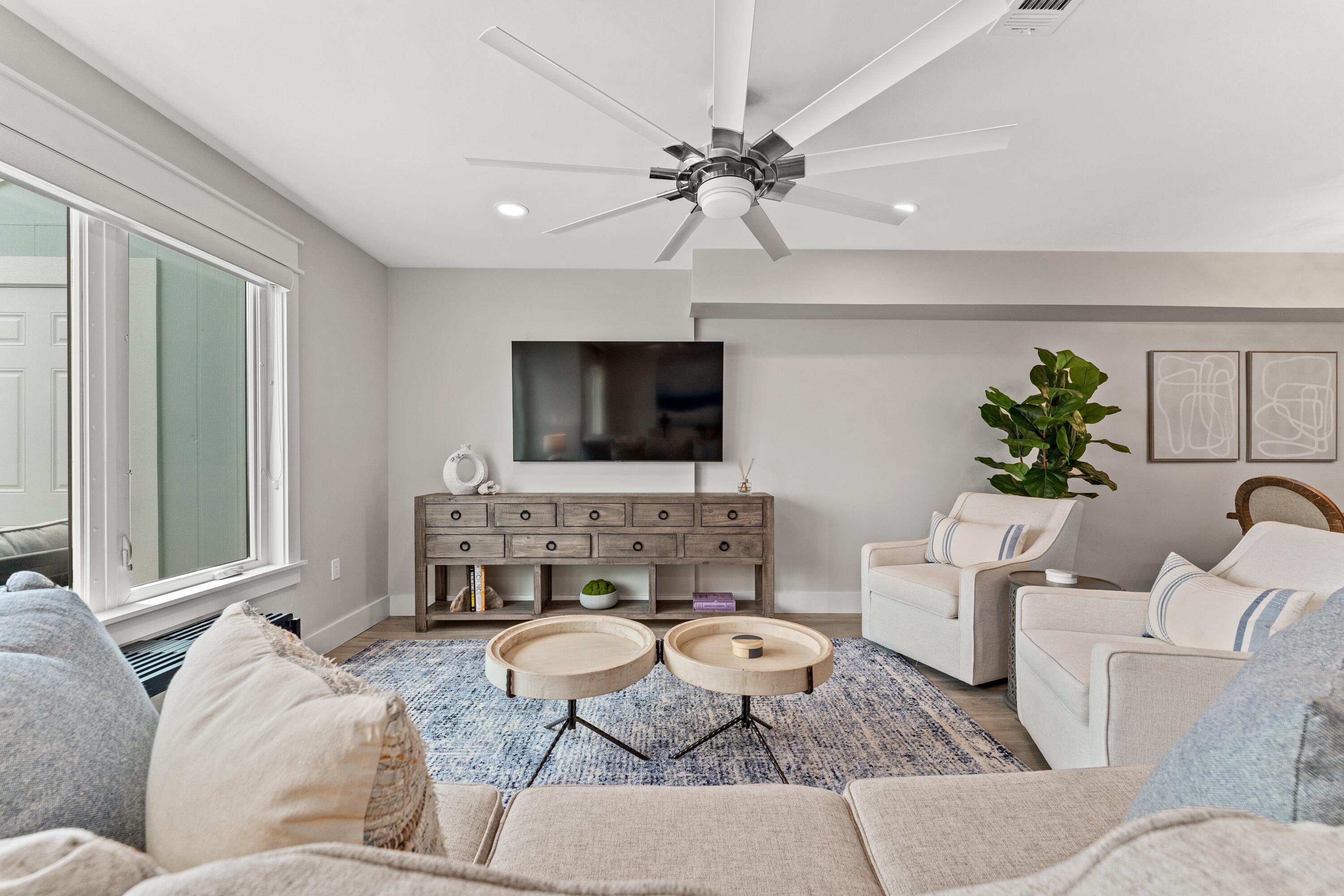 SEA CLIFFS T/H PH 1 - Residential