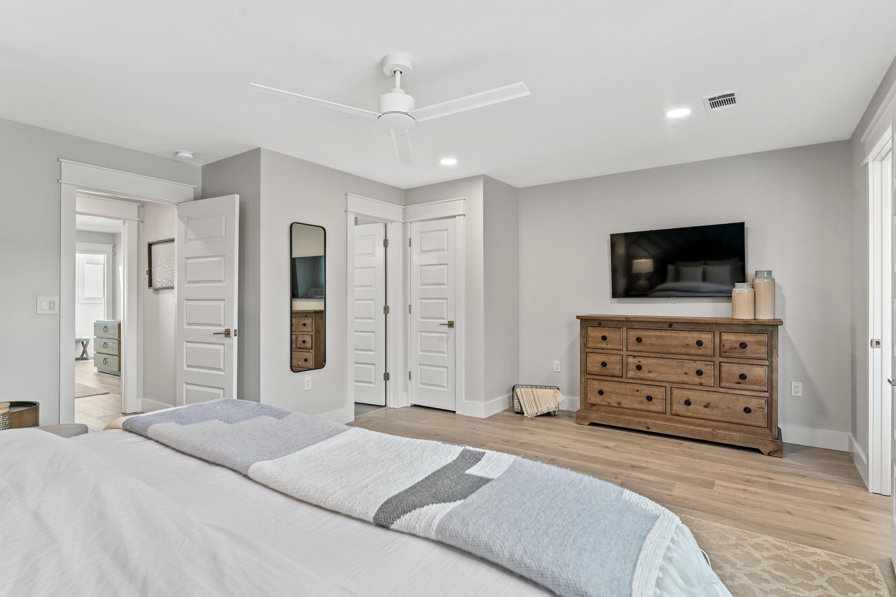 SEA CLIFFS T/H PH 1 - Residential