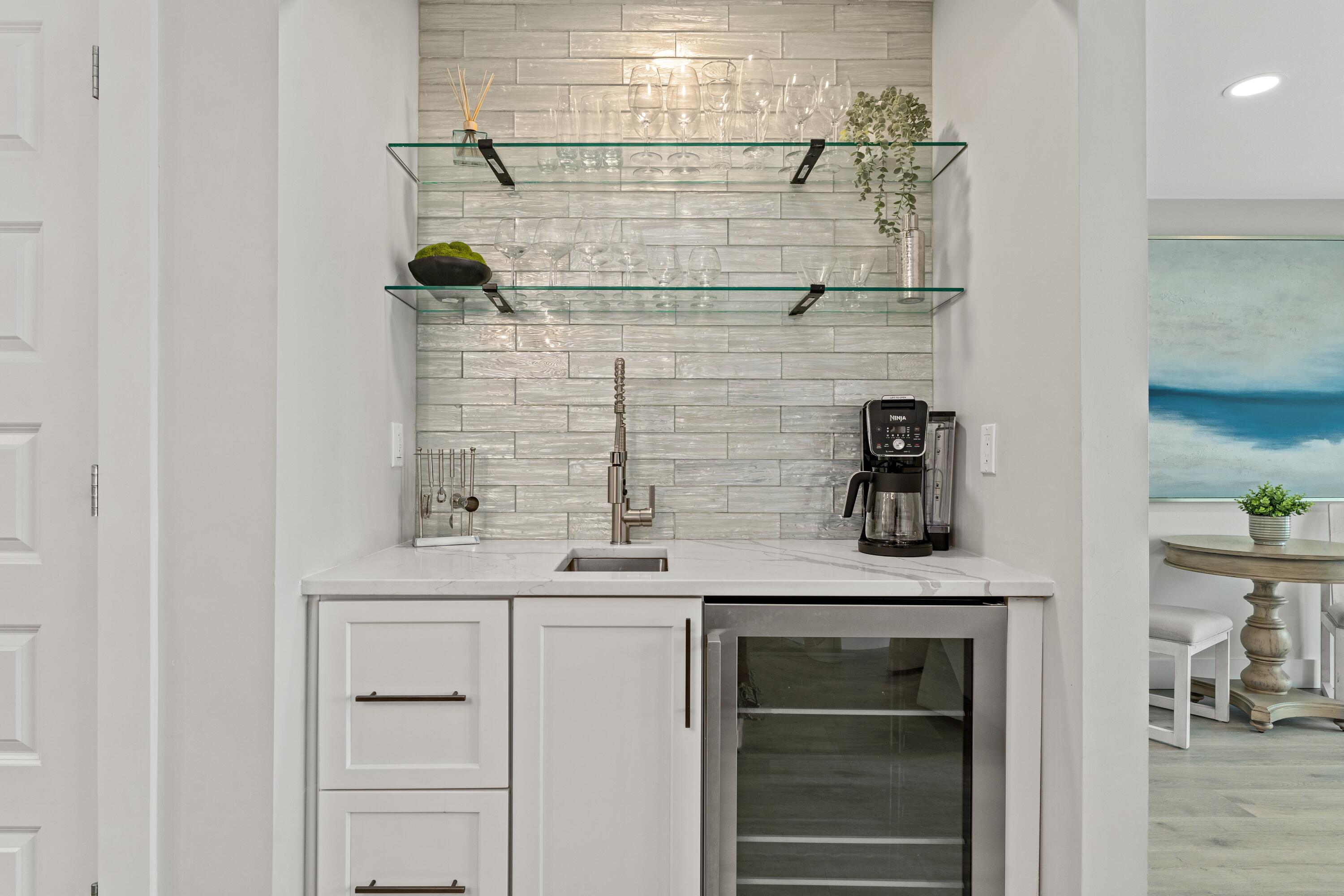 SEA CLIFFS T/H PH 1 - Residential