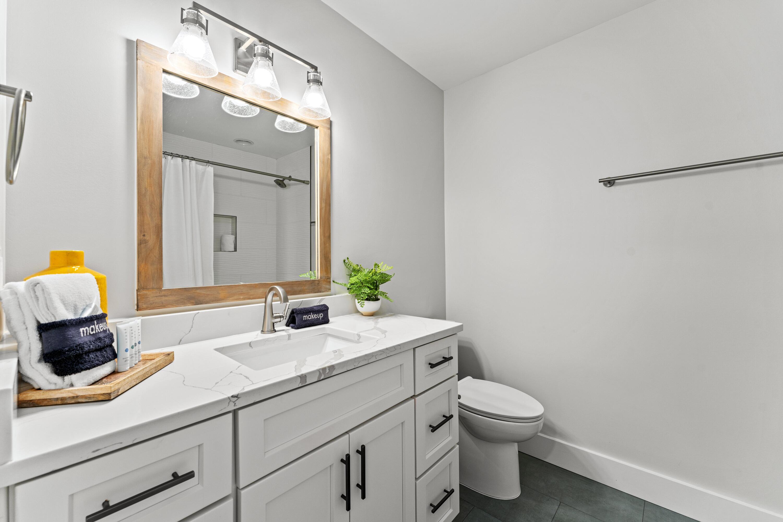 SEA CLIFFS T/H PH 1 - Residential