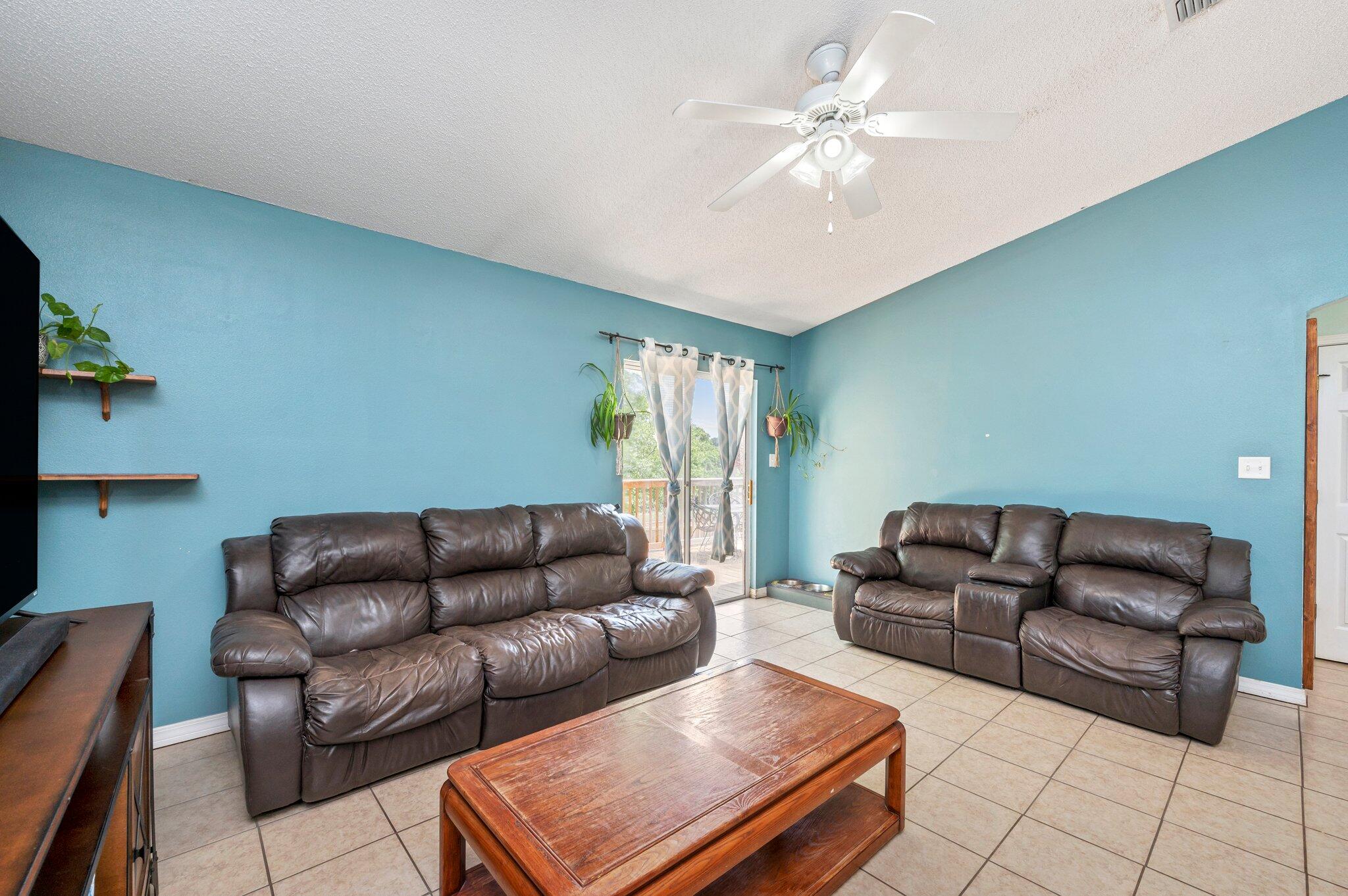 RIDGE CREST PH I - Residential