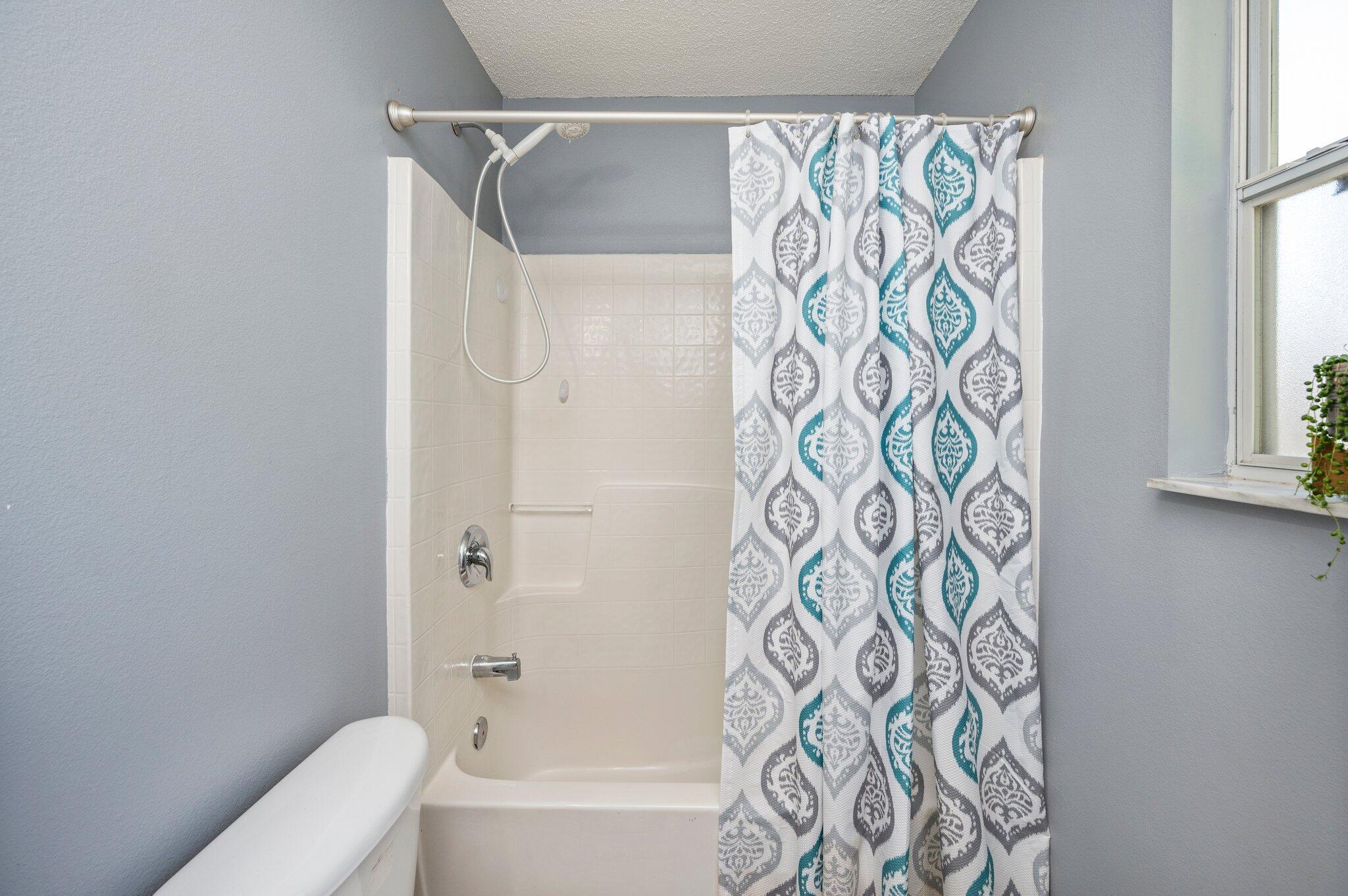 RIDGE CREST PH I - Residential