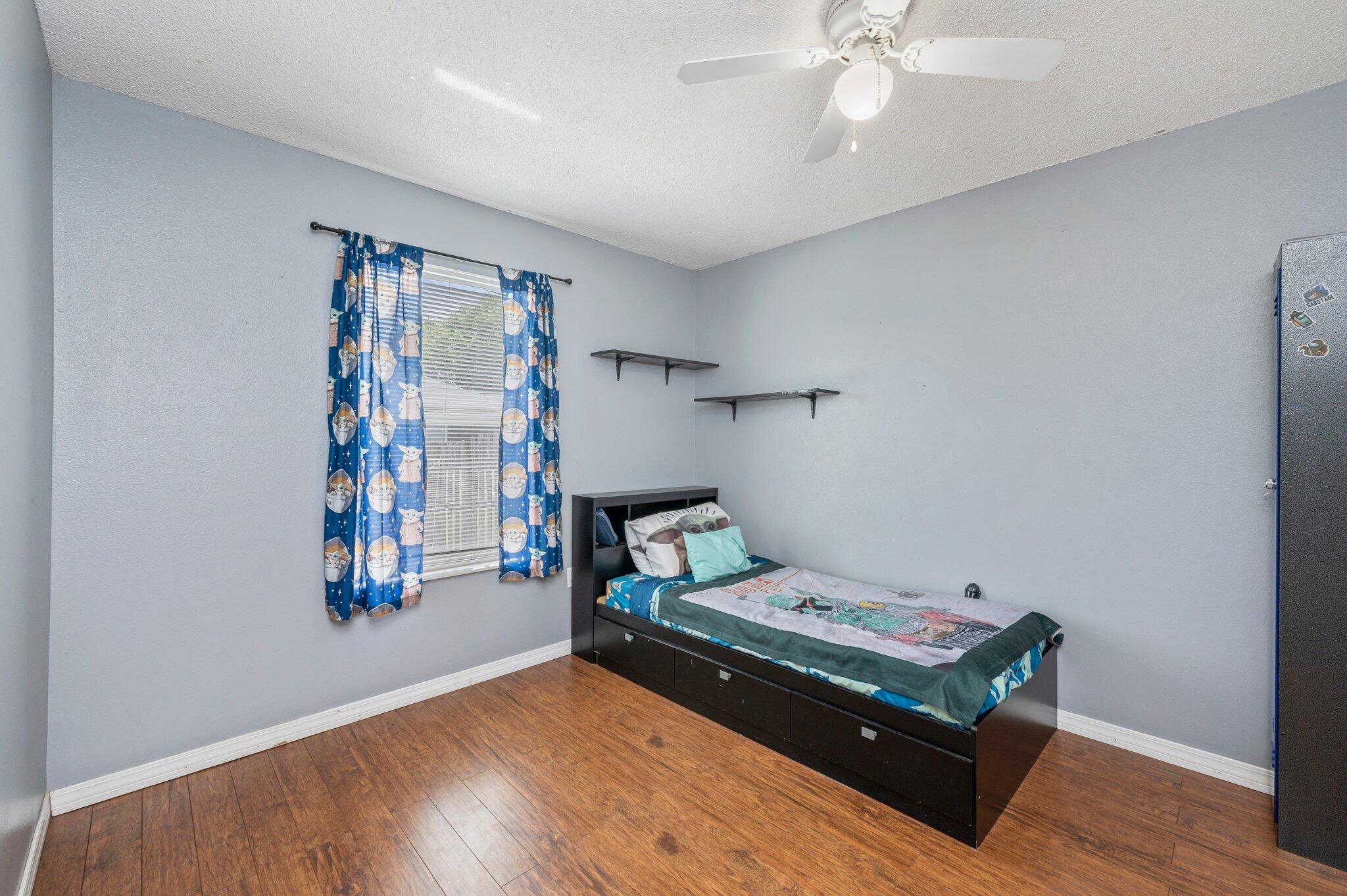 RIDGE CREST PH I - Residential