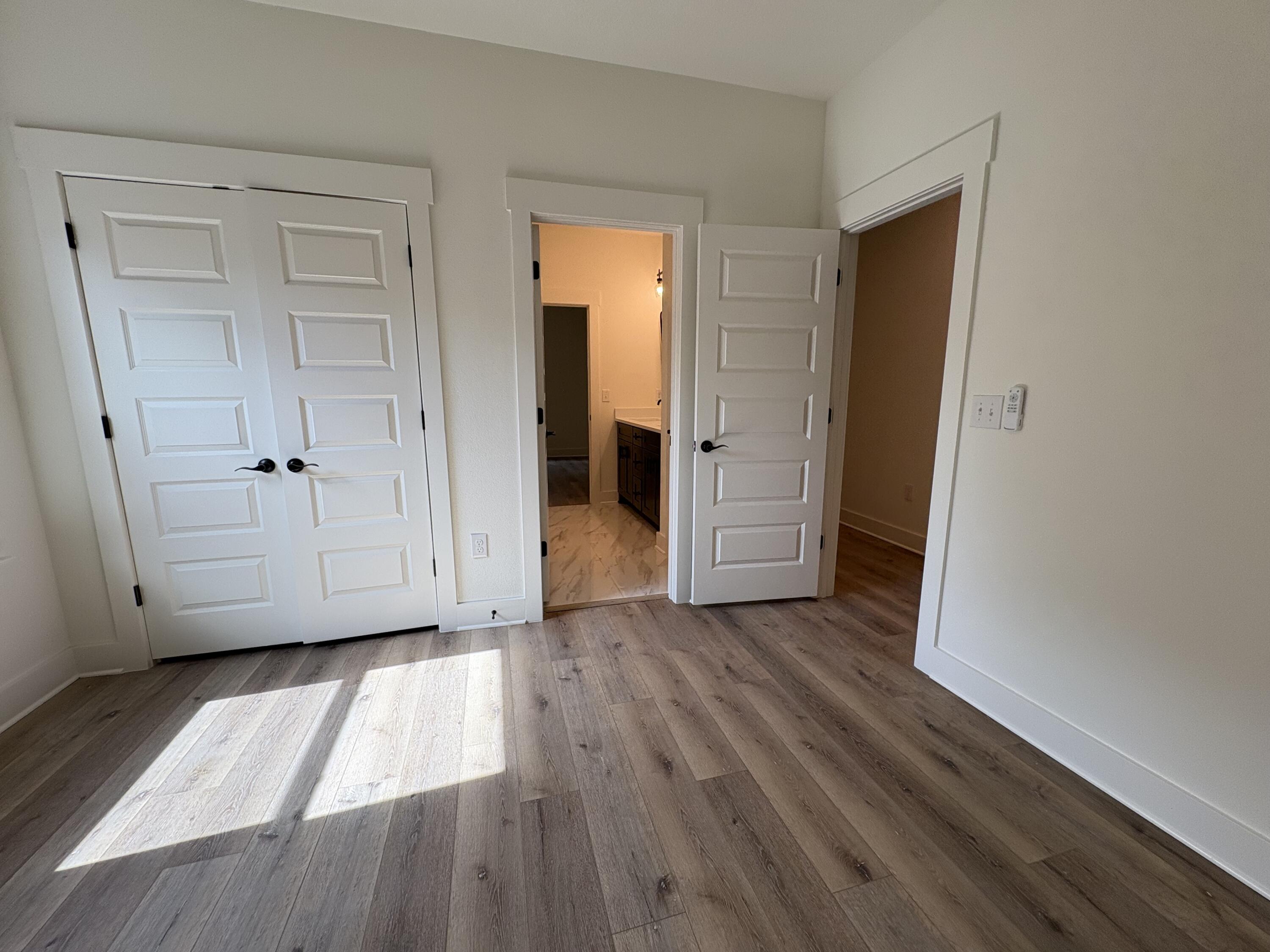 HELMS & ALLEN - Residential