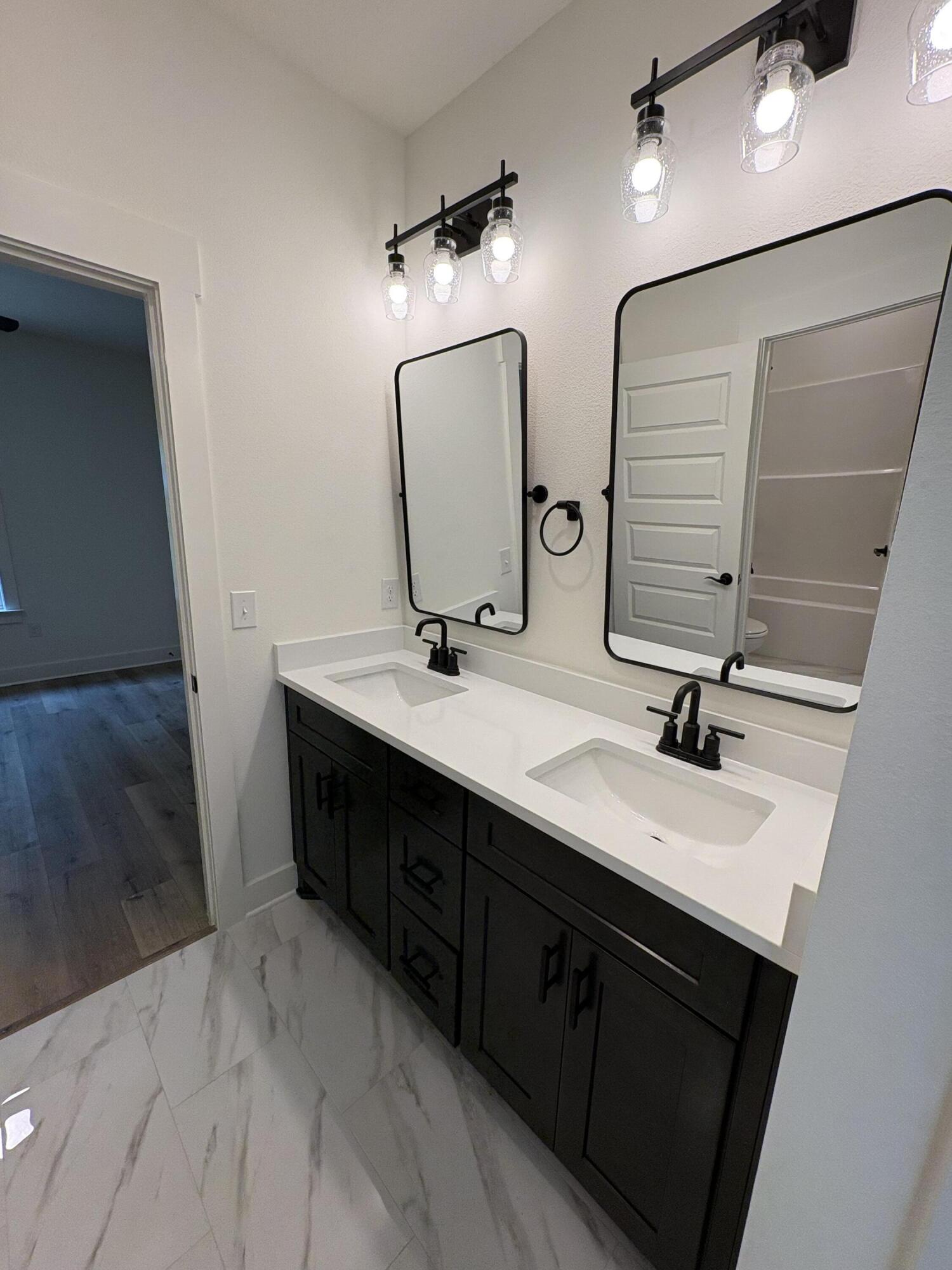 HELMS & ALLEN - Residential