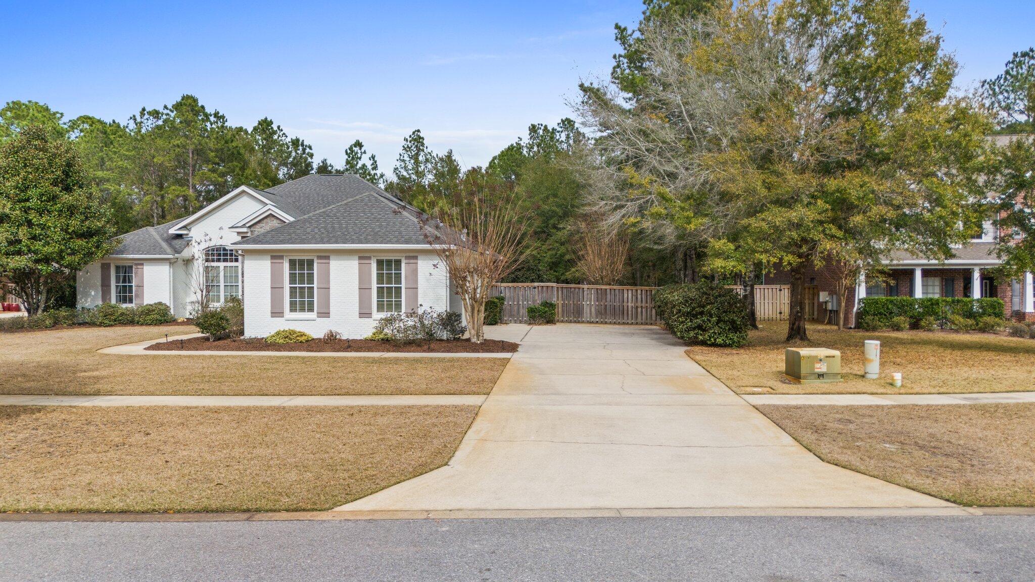 HAMMOCK BAY - Residential
