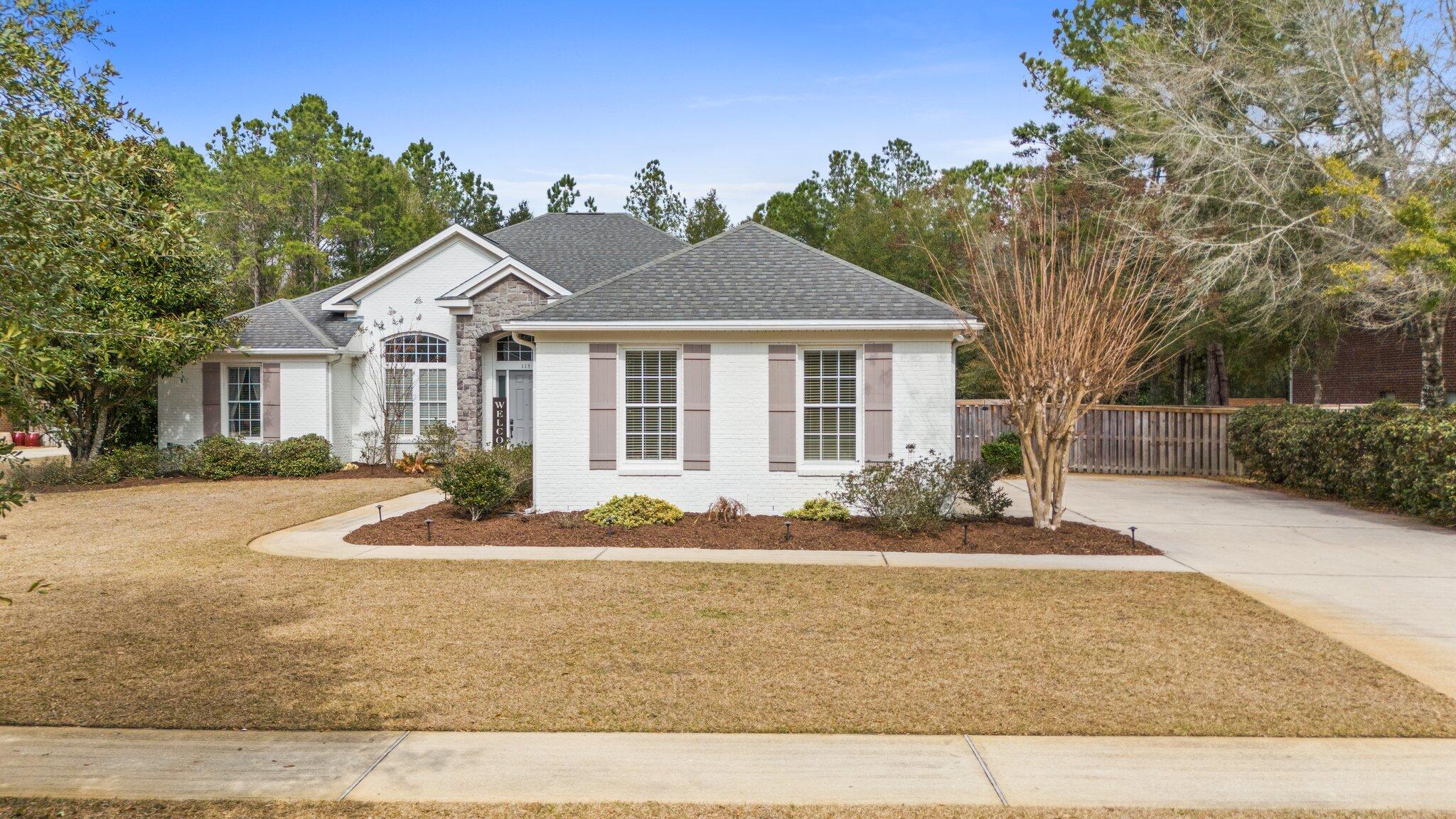 HAMMOCK BAY - Residential