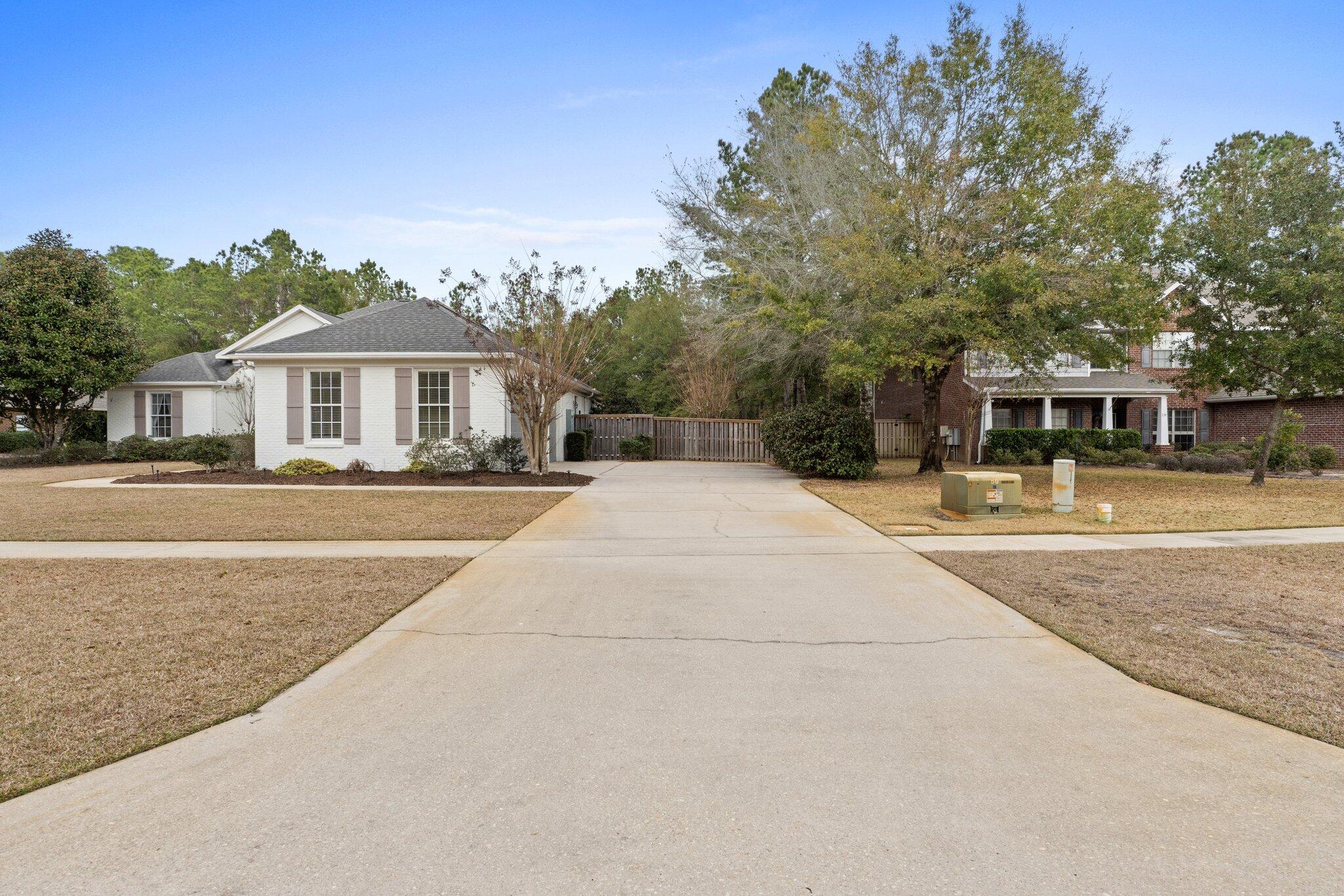 HAMMOCK BAY - Residential