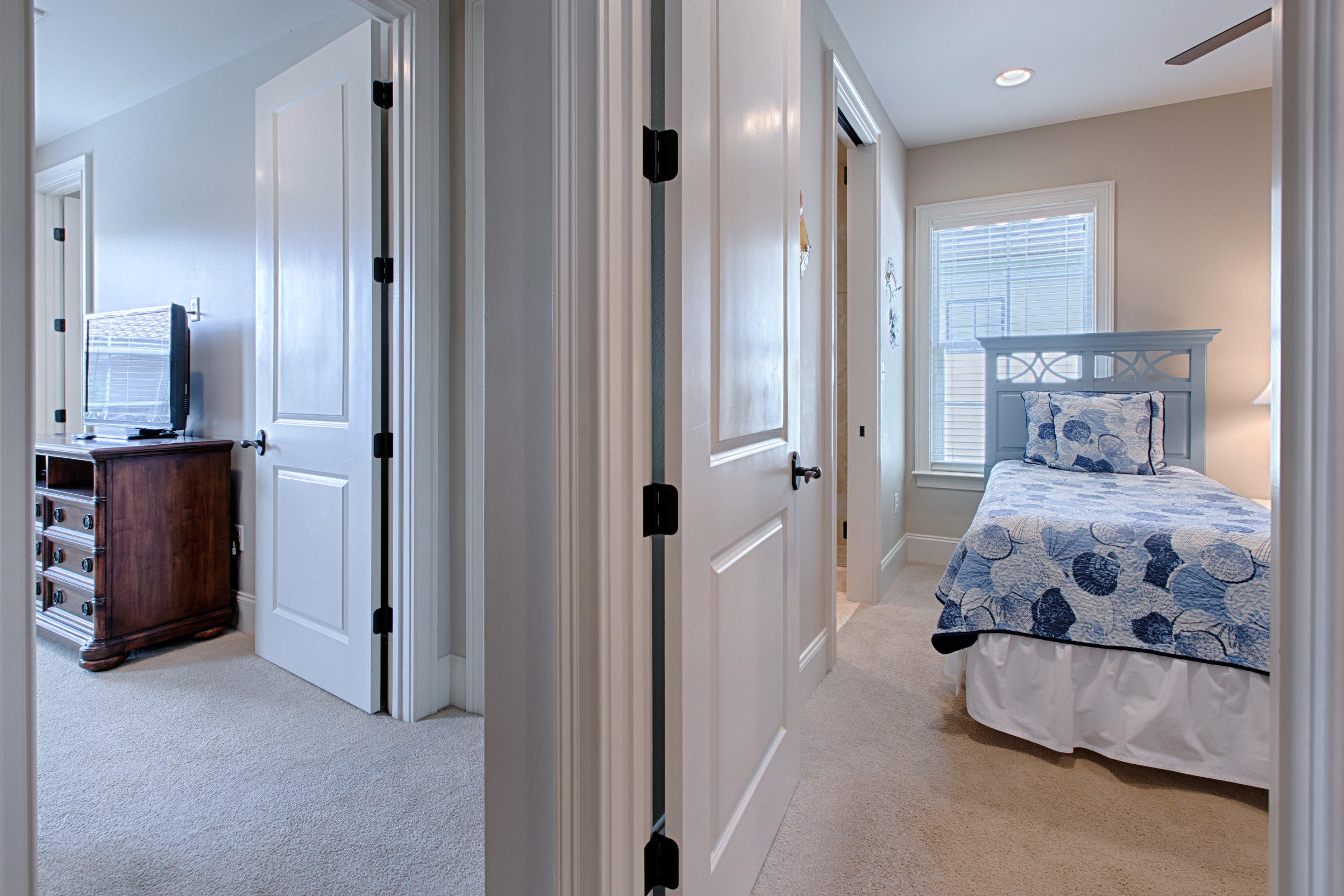 VILLA LAGO - Residential