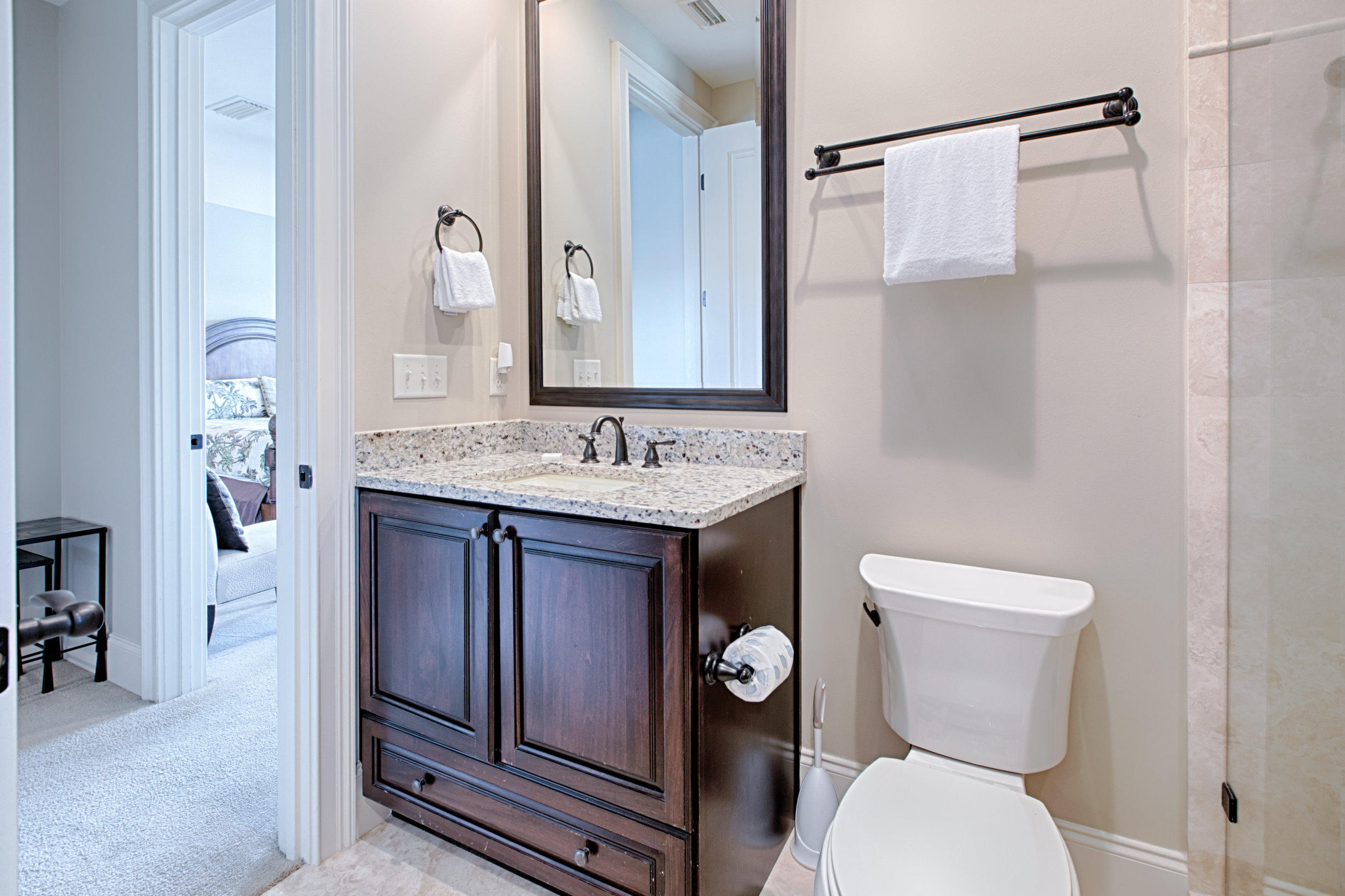 VILLA LAGO - Residential