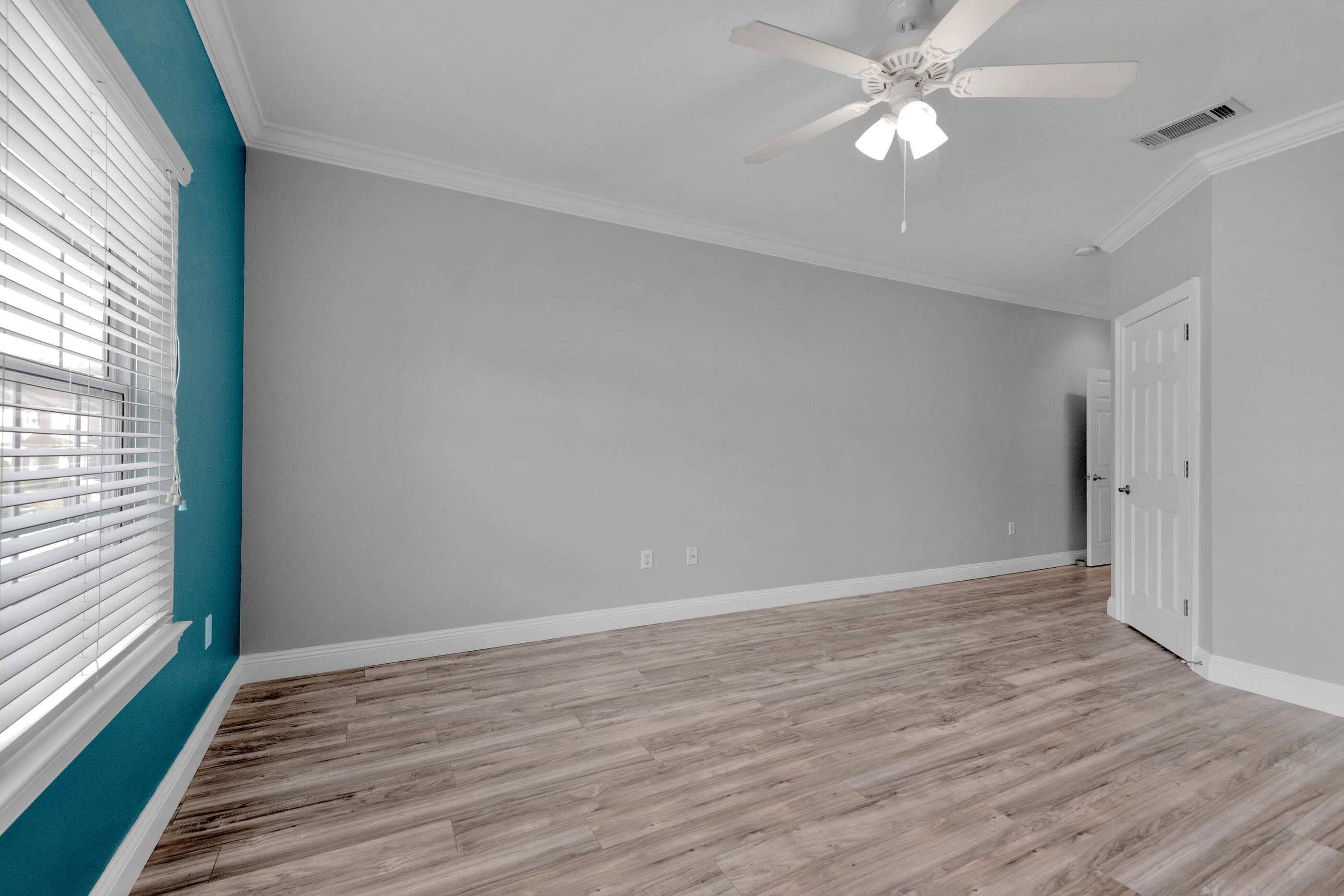 WALTON OAKS - Residential