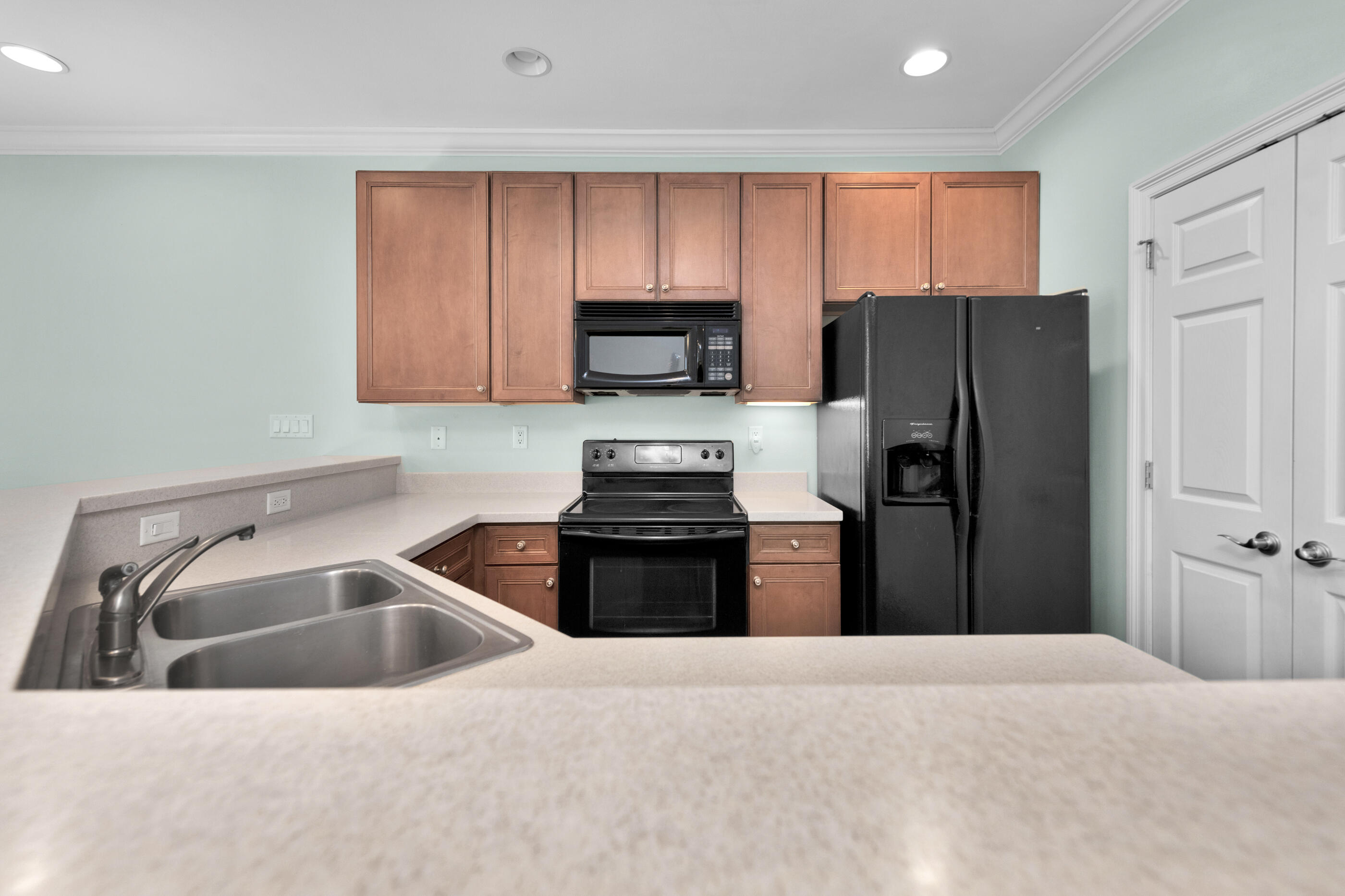 WALTON OAKS - Residential