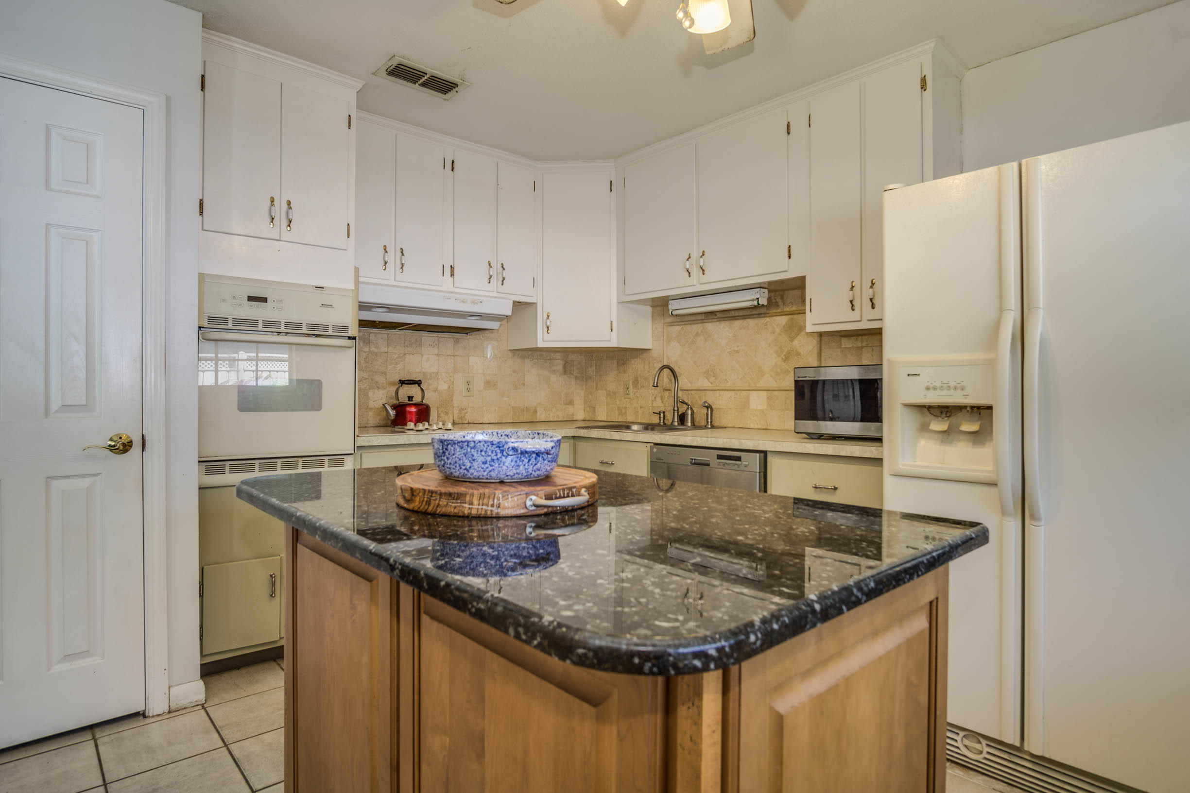 BAYOU WOODS - Residential