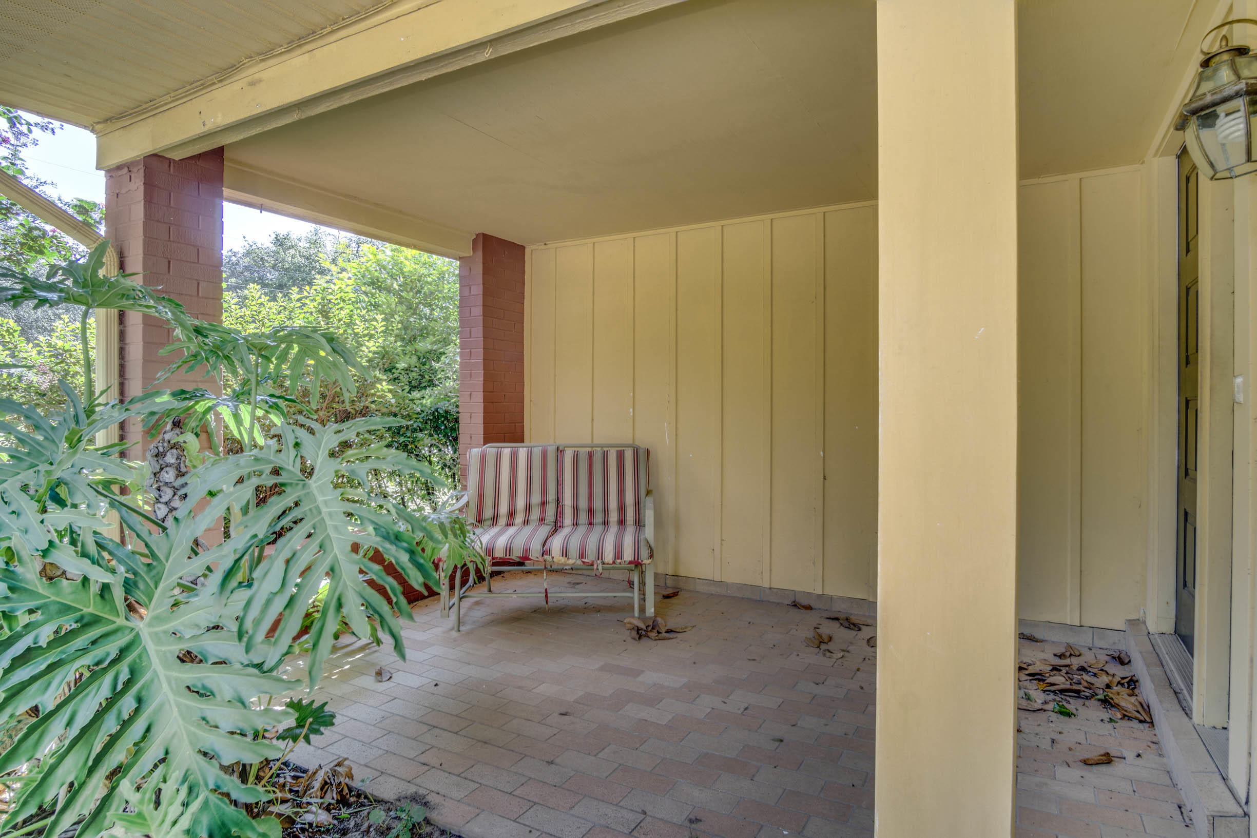 BAYOU WOODS - Residential