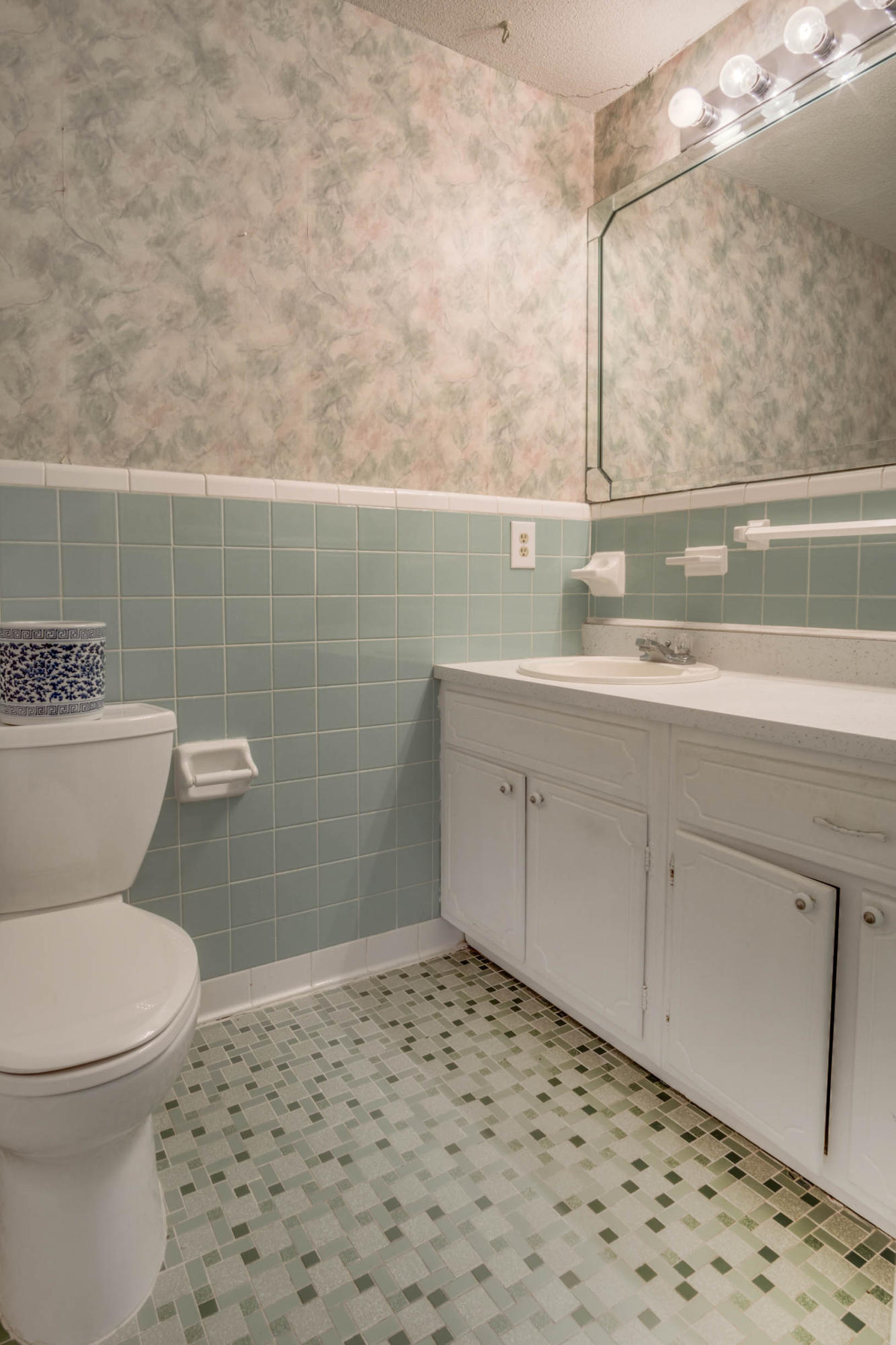 BAYOU WOODS - Residential