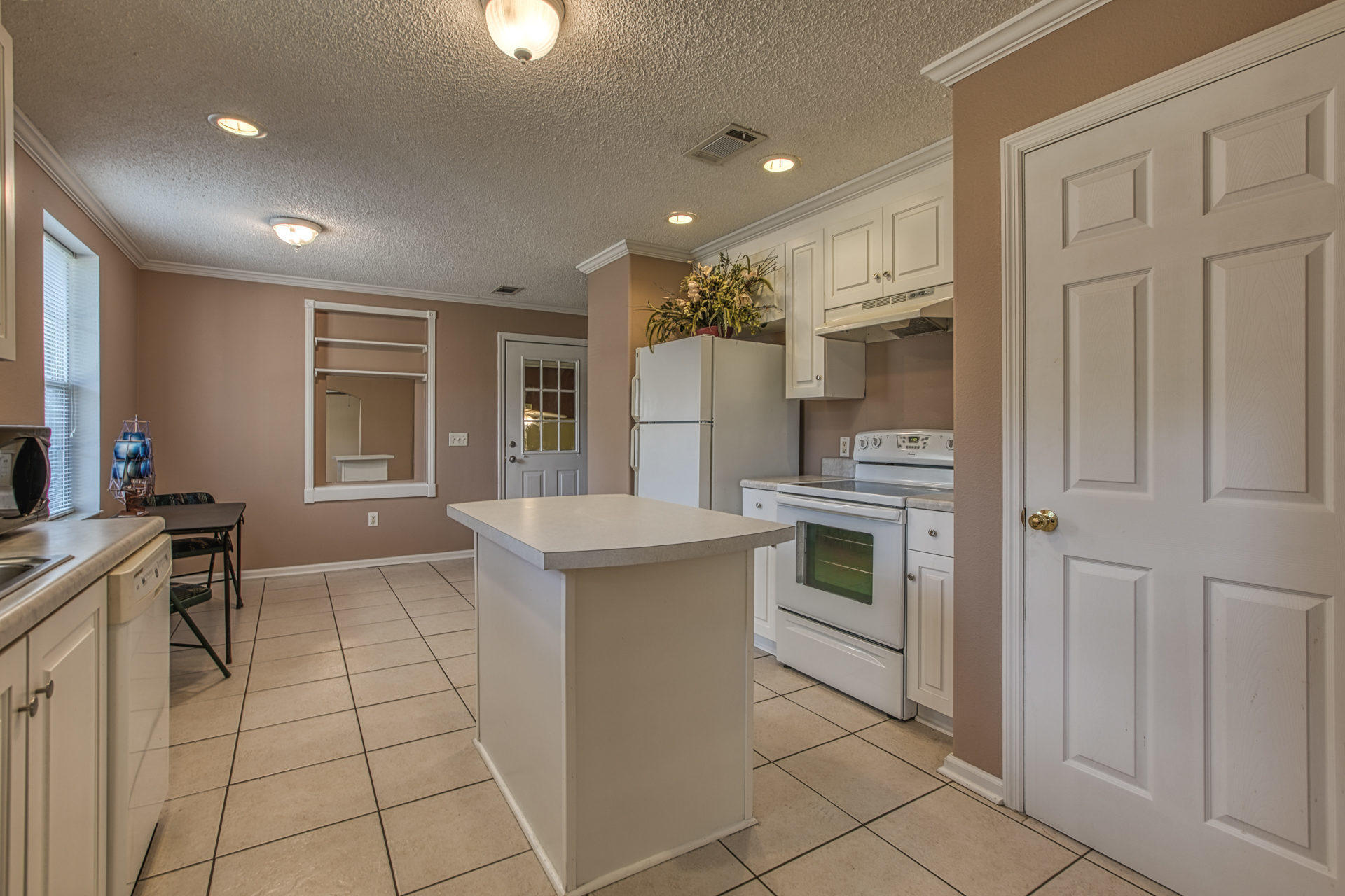 Santa Rosa Pines - Residential