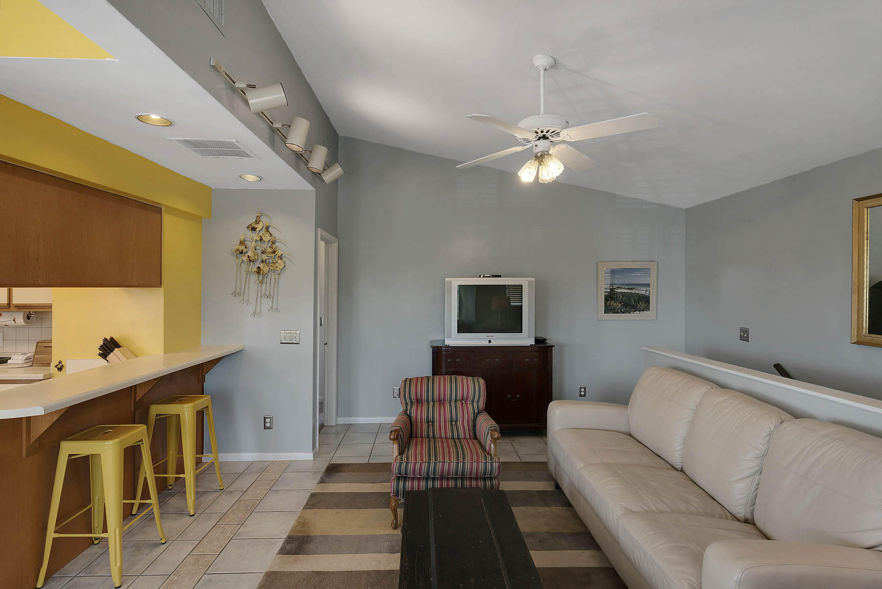 SANTA MONICA BEACH - Residential