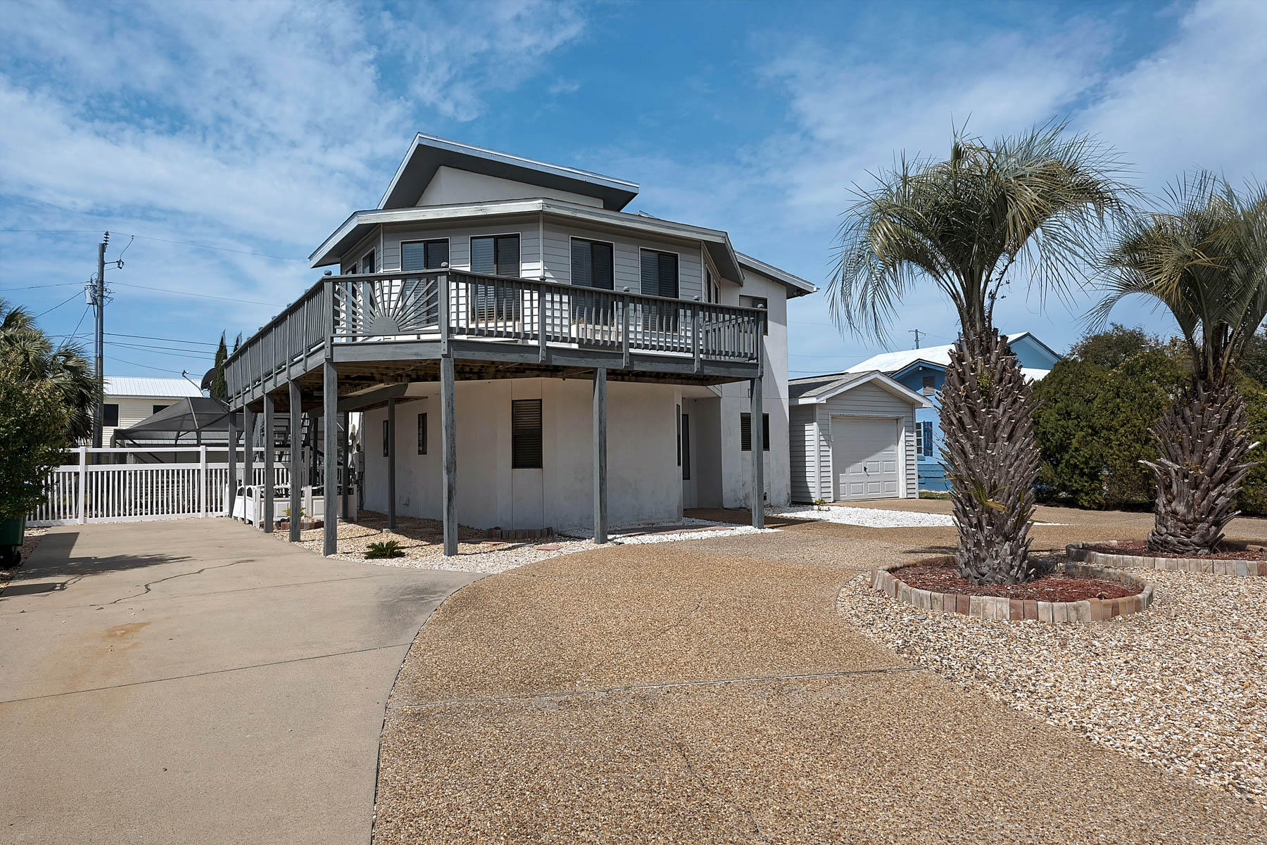 SANTA MONICA BEACH - Residential