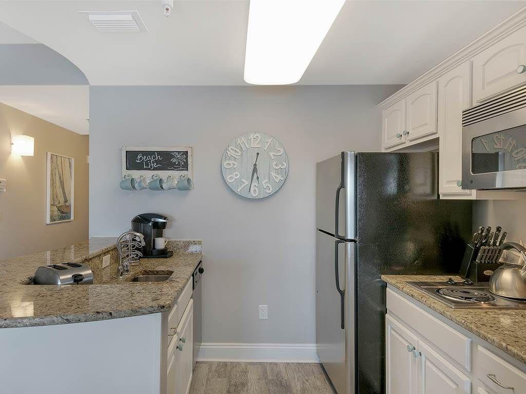 CARILLON BEACH INN - Residential