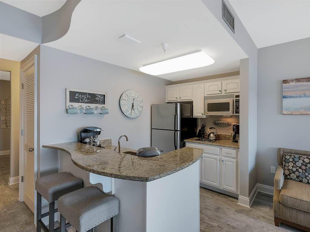 CARILLON BEACH INN - Residential