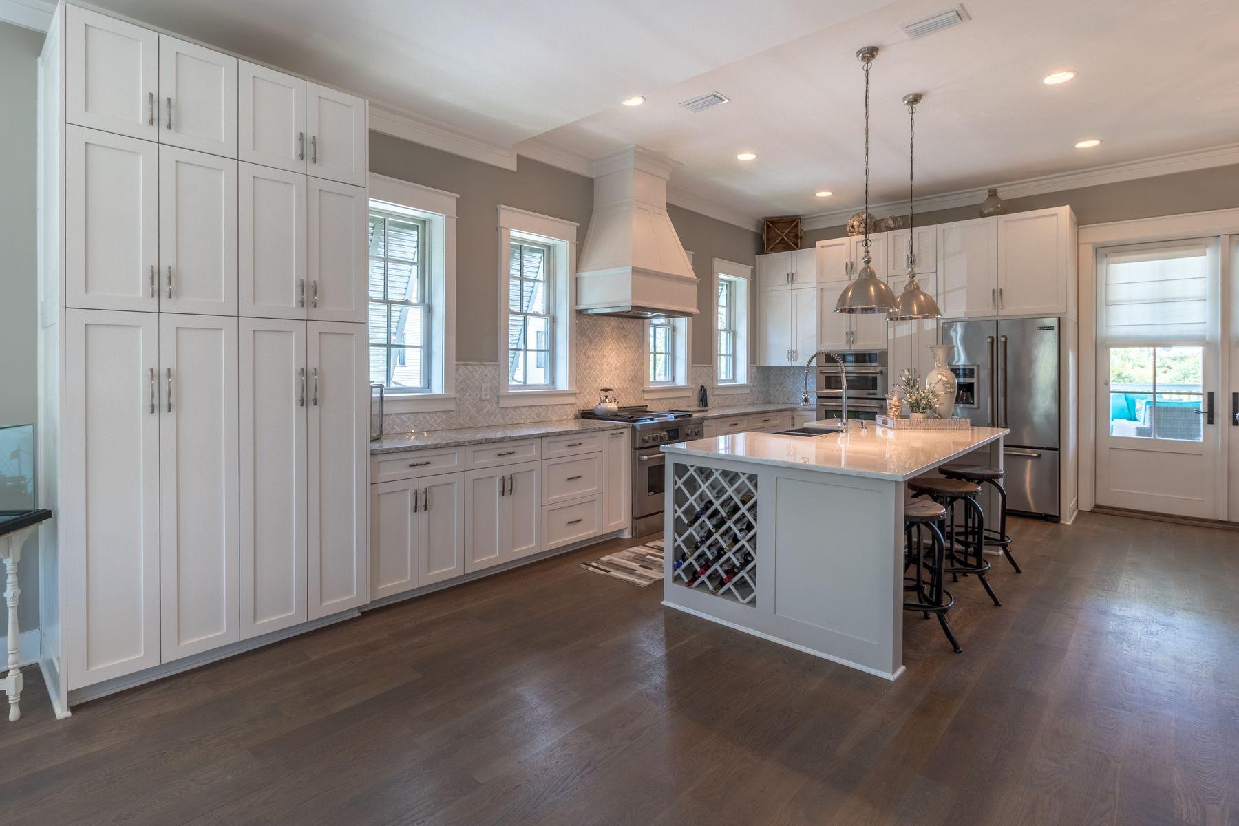 SEANEST VILLAGE - Residential