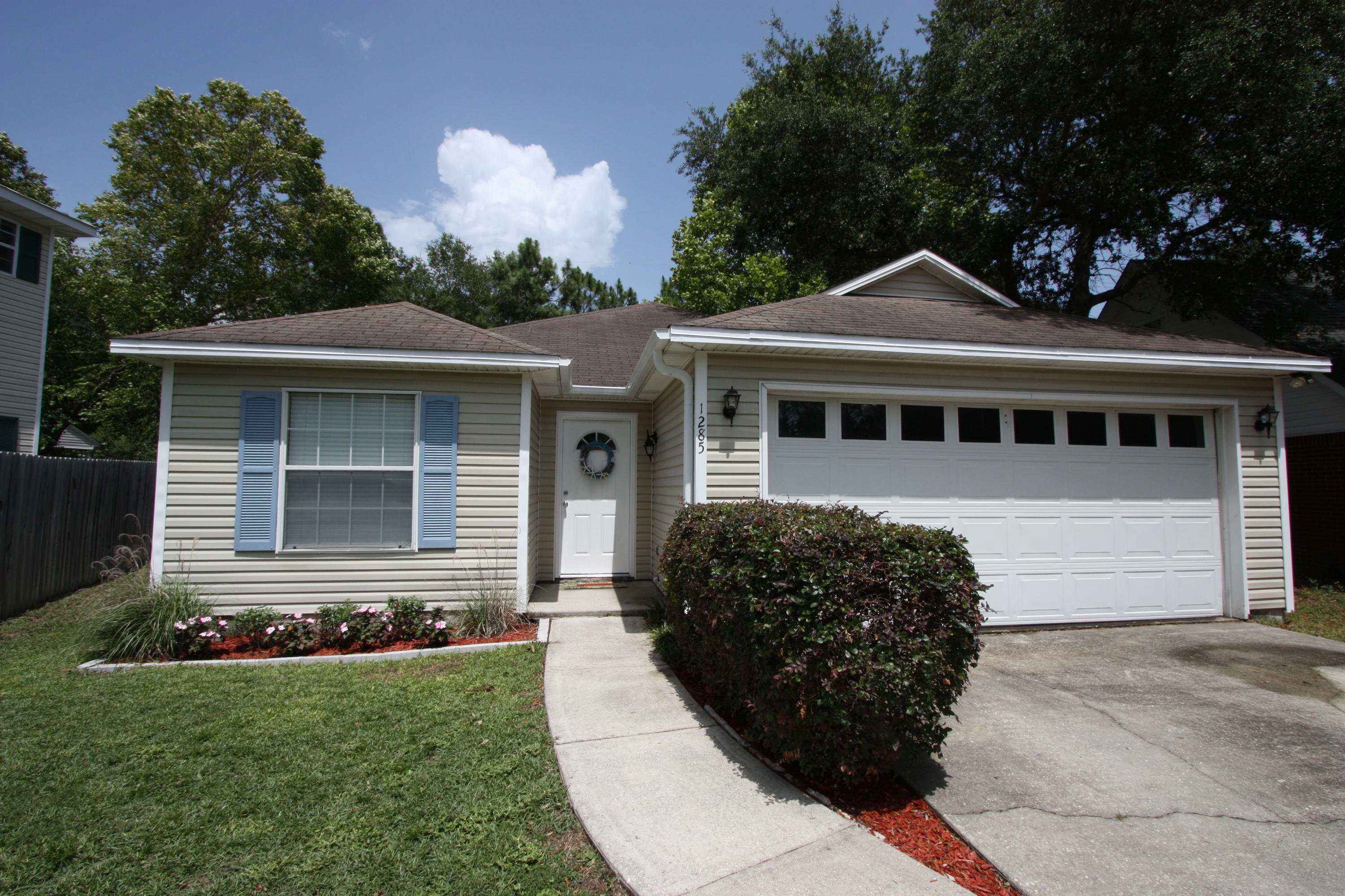 WHITE POINT VILLAGE S/D - Residential